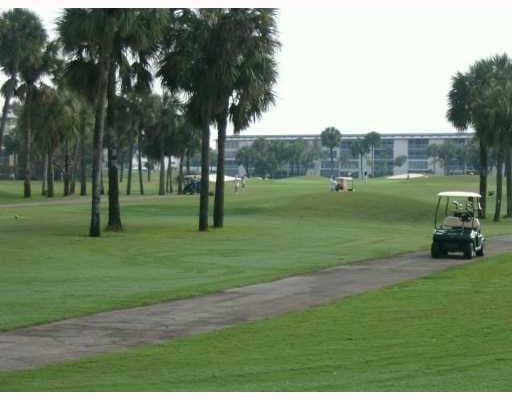 3203 Portofino Point M1, Coconut Creek, FL 33066 — photo 37 of 83