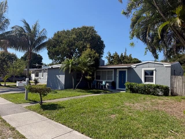 729 Cherry Road, West Palm Beach, FL 33409 — photo 3 of 29