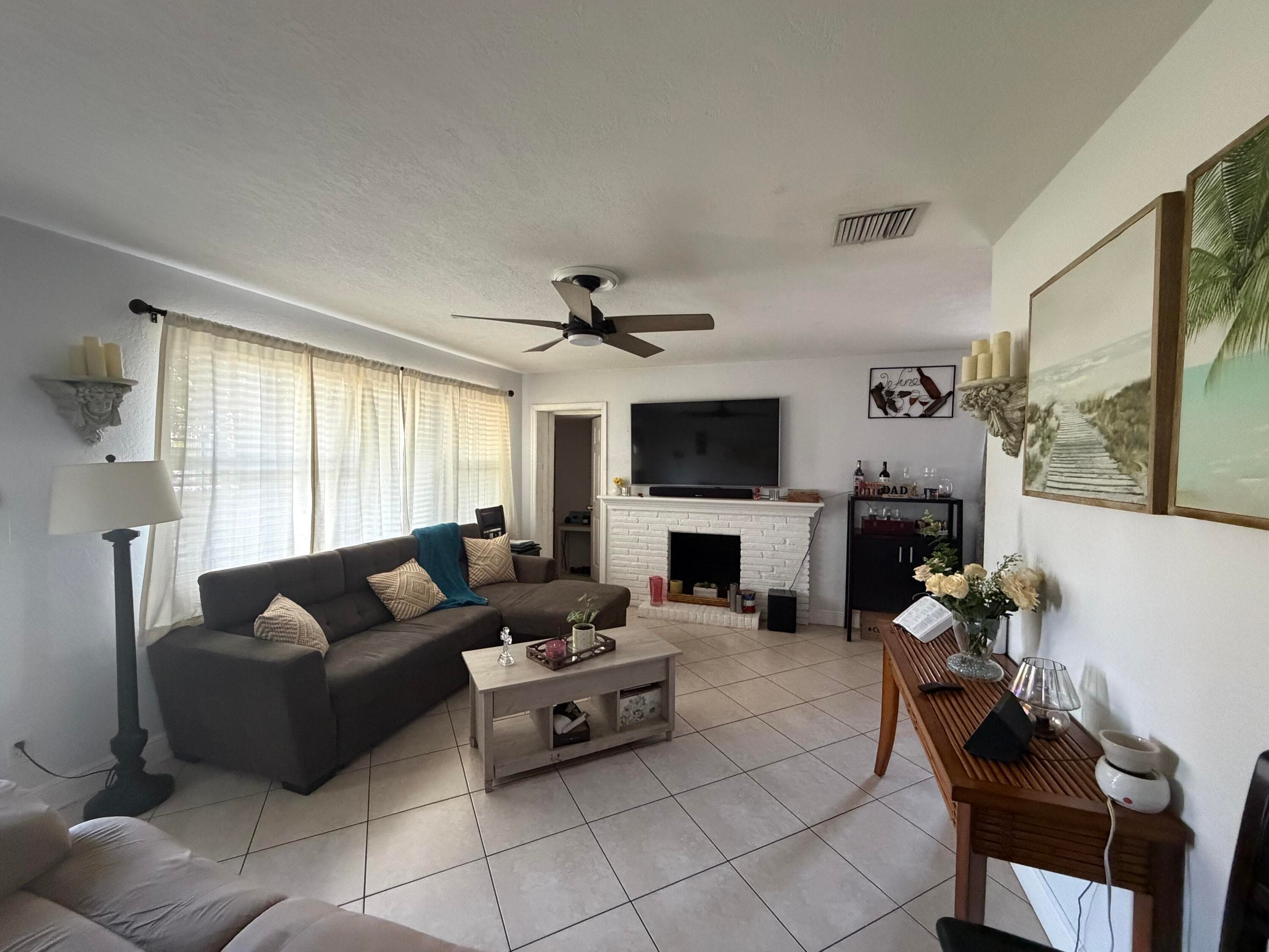 729 Cherry Road, West Palm Beach, FL 33409 — photo 7 of 29
