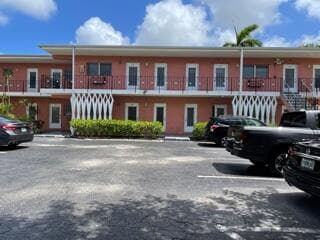1560 NE 127th Street 113, North Miami, FL 33161 — photo 1 of 12