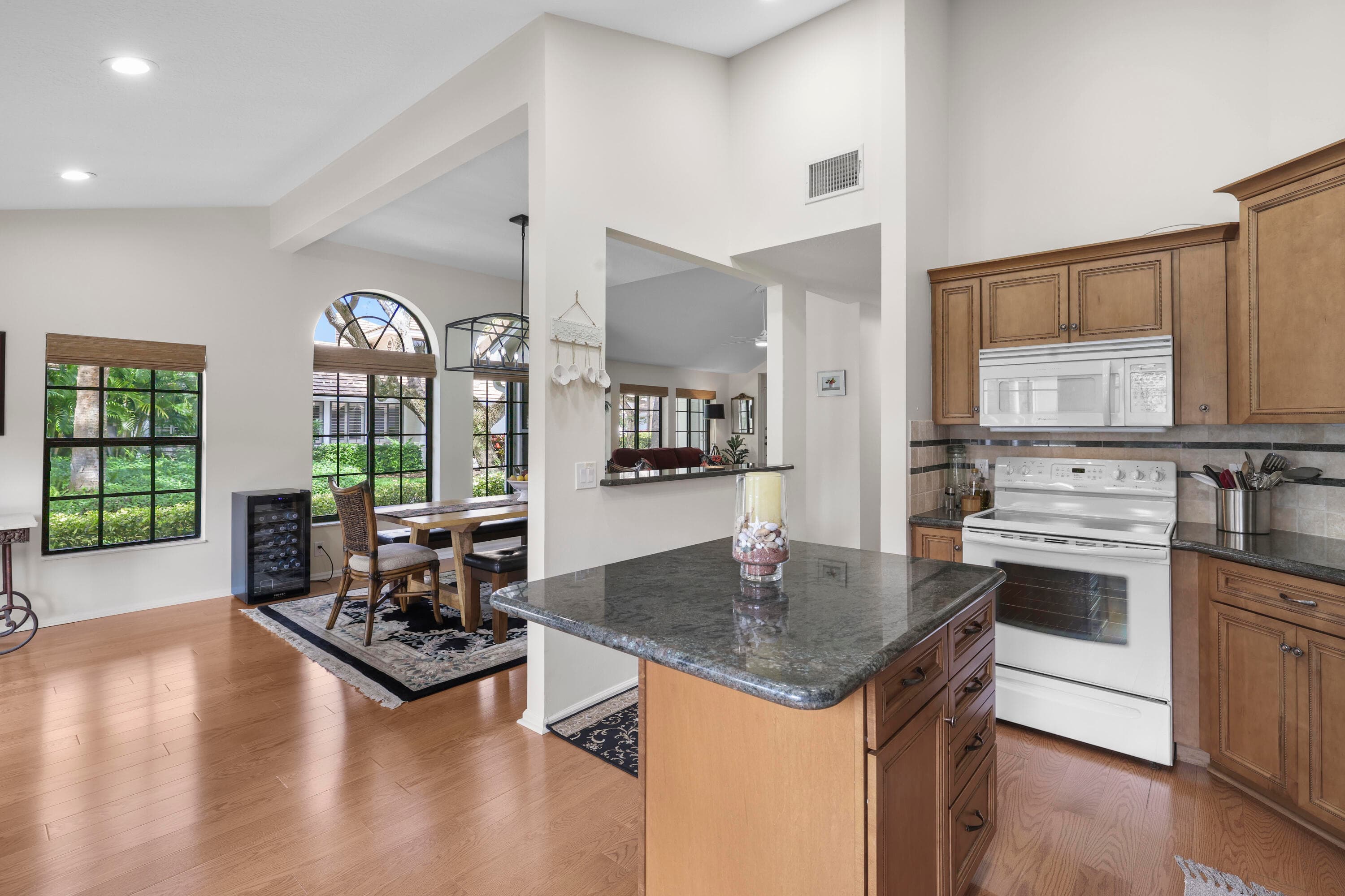 461 Coral Cove Drive, Juno Beach, FL 33408 — photo 22 of 38