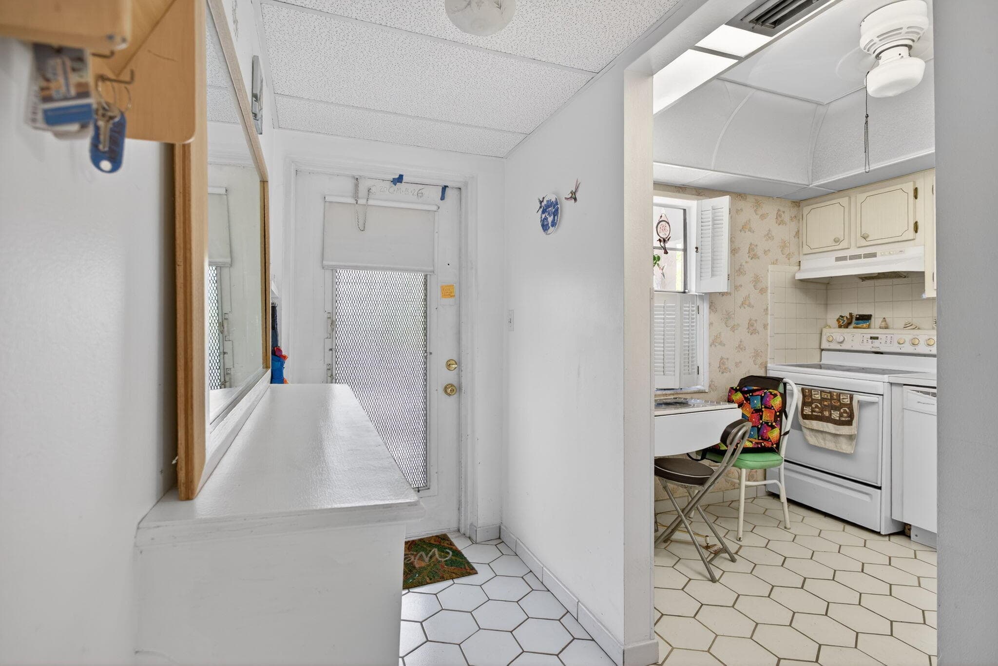 1030 Country Club Drive 407, Margate, FL 33063 — photo 5 of 29