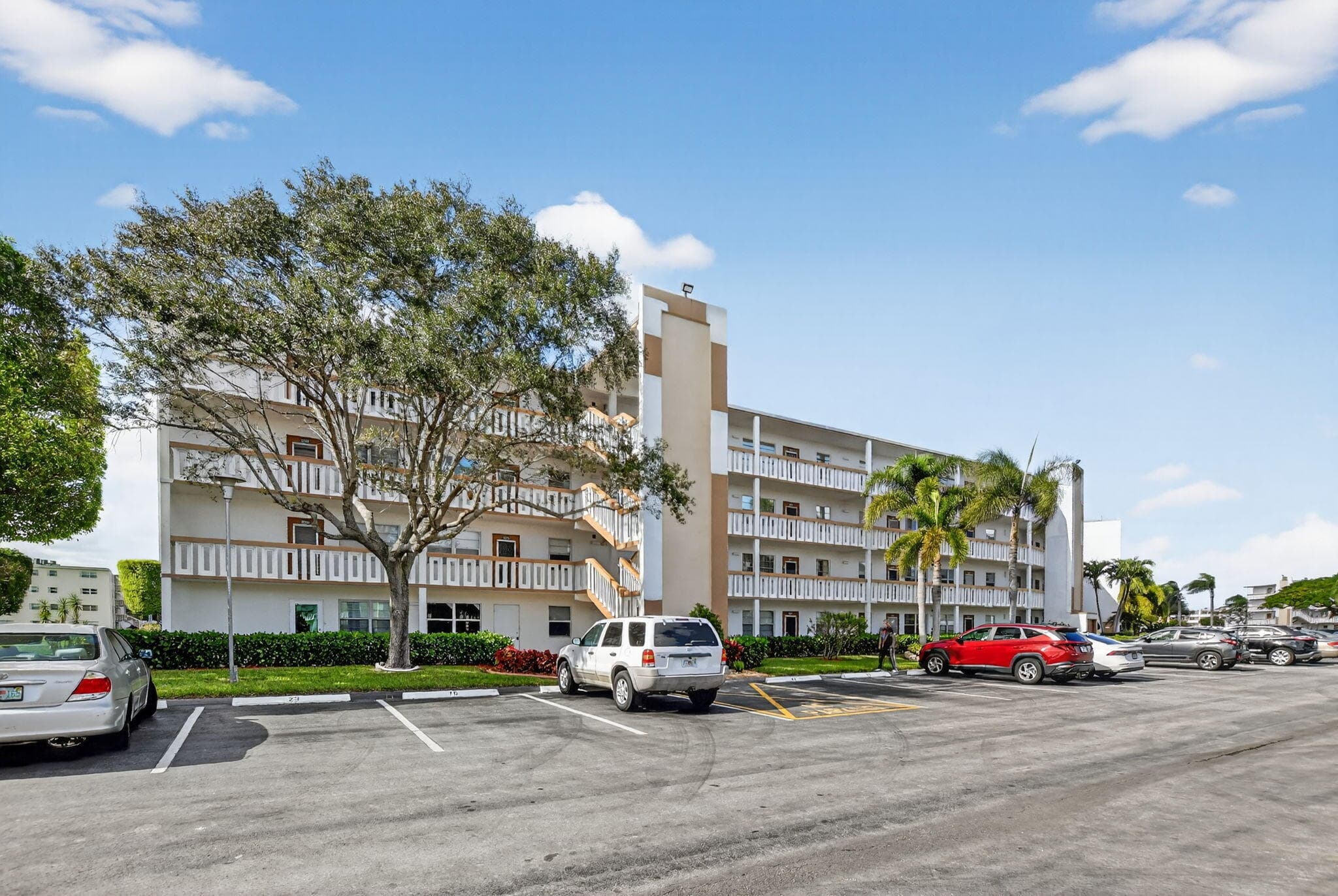 3080 Cornwall D, Boca Raton, FL 33434 — photo 1 of 44