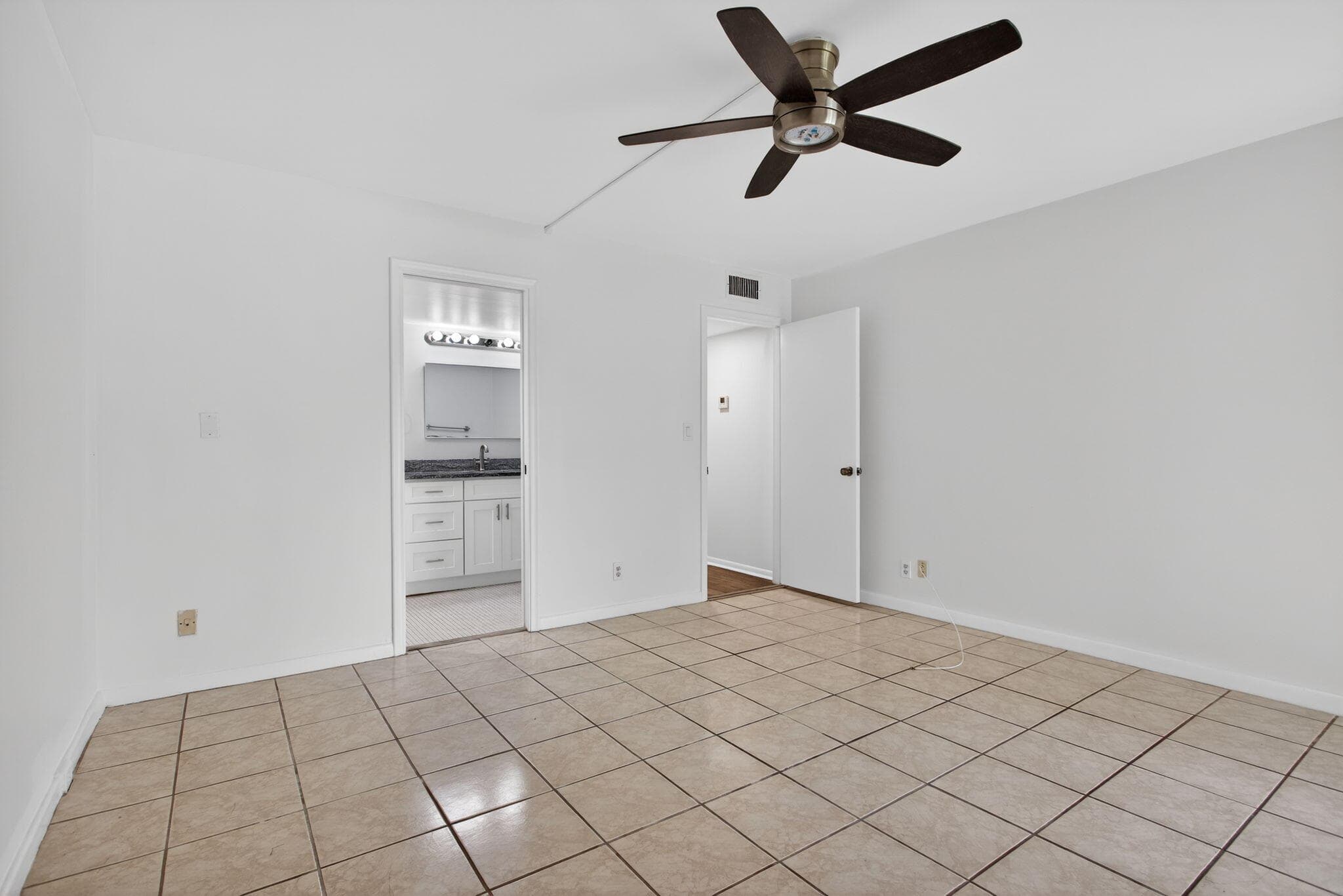 3203 Portofino Point M1, Coconut Creek, FL 33066 — photo 23 of 83