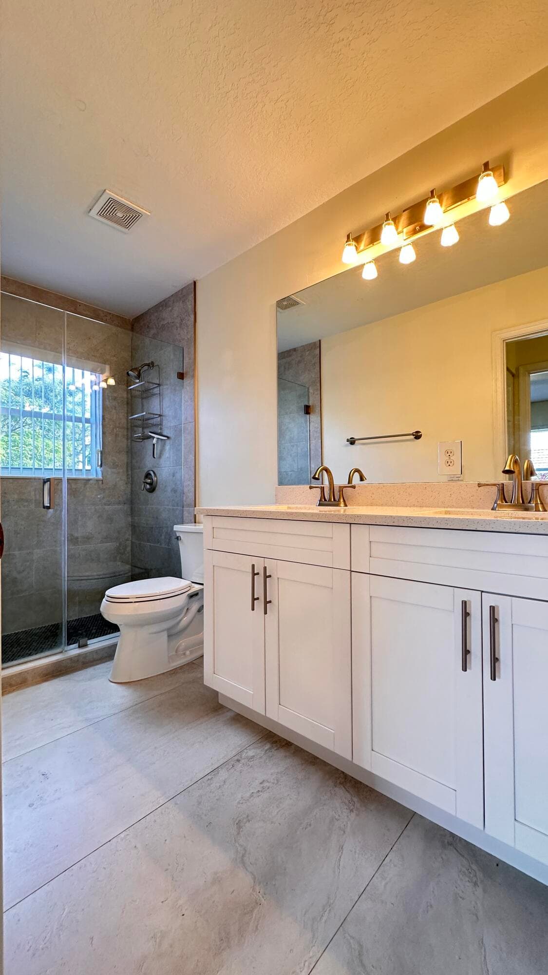 19010 SW 10th Street, Pembroke Pines, FL 33029 — photo 28 of 59