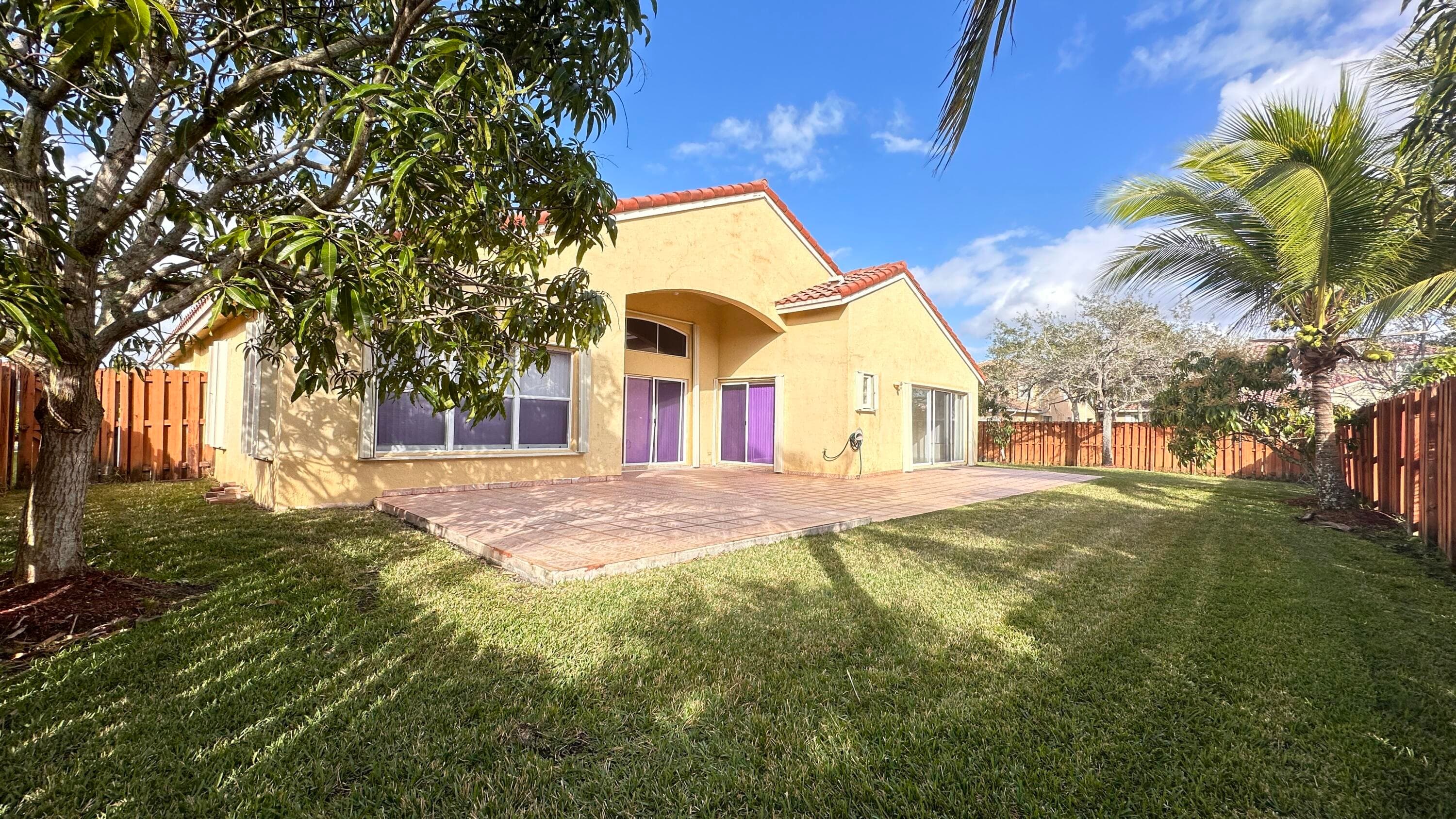 19010 SW 10th Street, Pembroke Pines, FL 33029 — photo 49 of 59