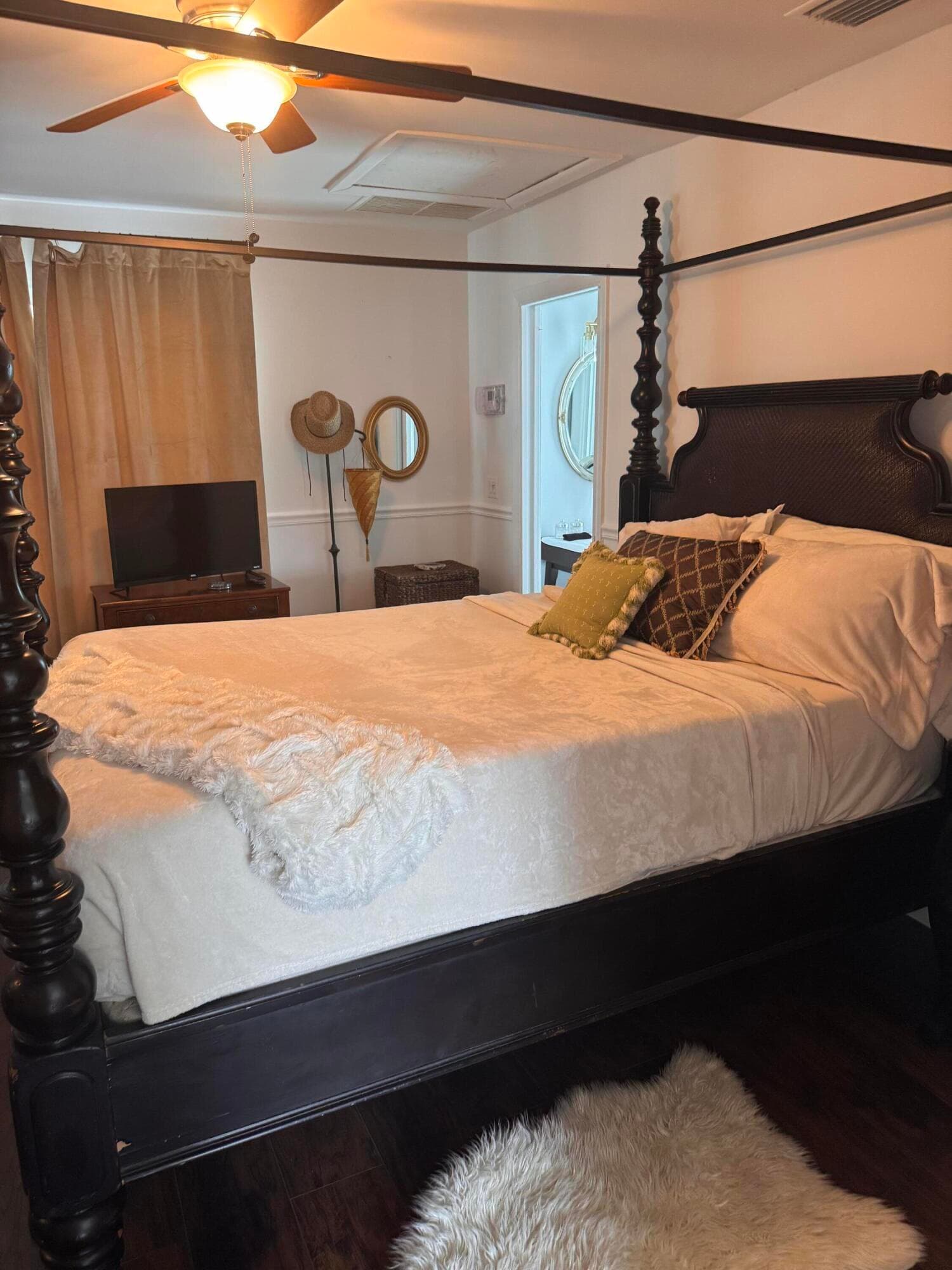 1256 Palmetto Road, Haverhill, FL 33417 — photo 17 of 39