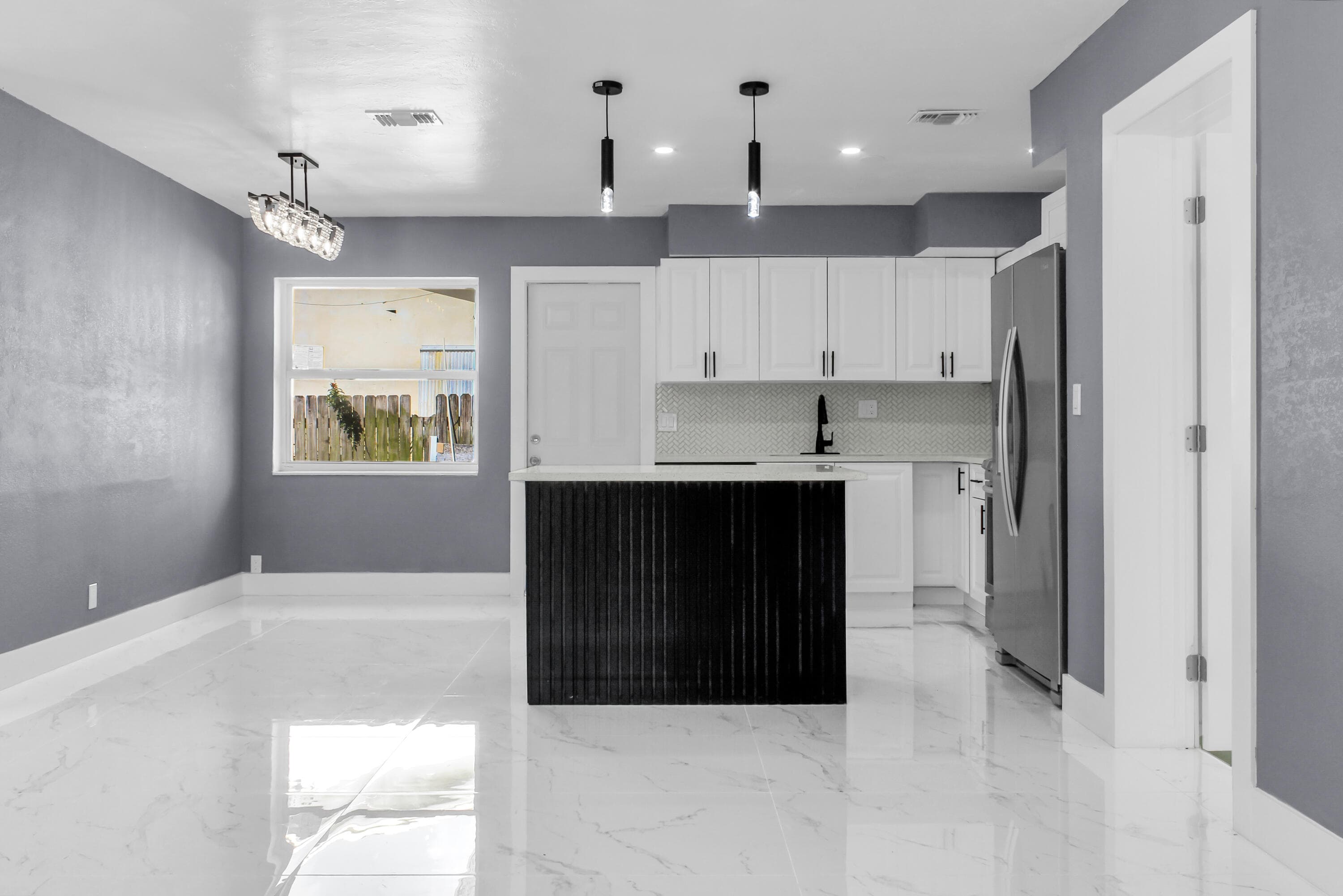915 SW 3rd Street, Boynton Beach, FL 33435 — photo 6 of 26