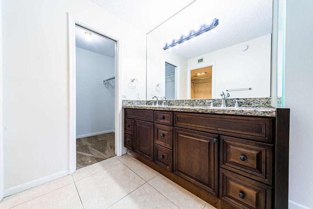 6 Royal Palm Way 102, Boca Raton, FL 33432 — photo 13 of 23