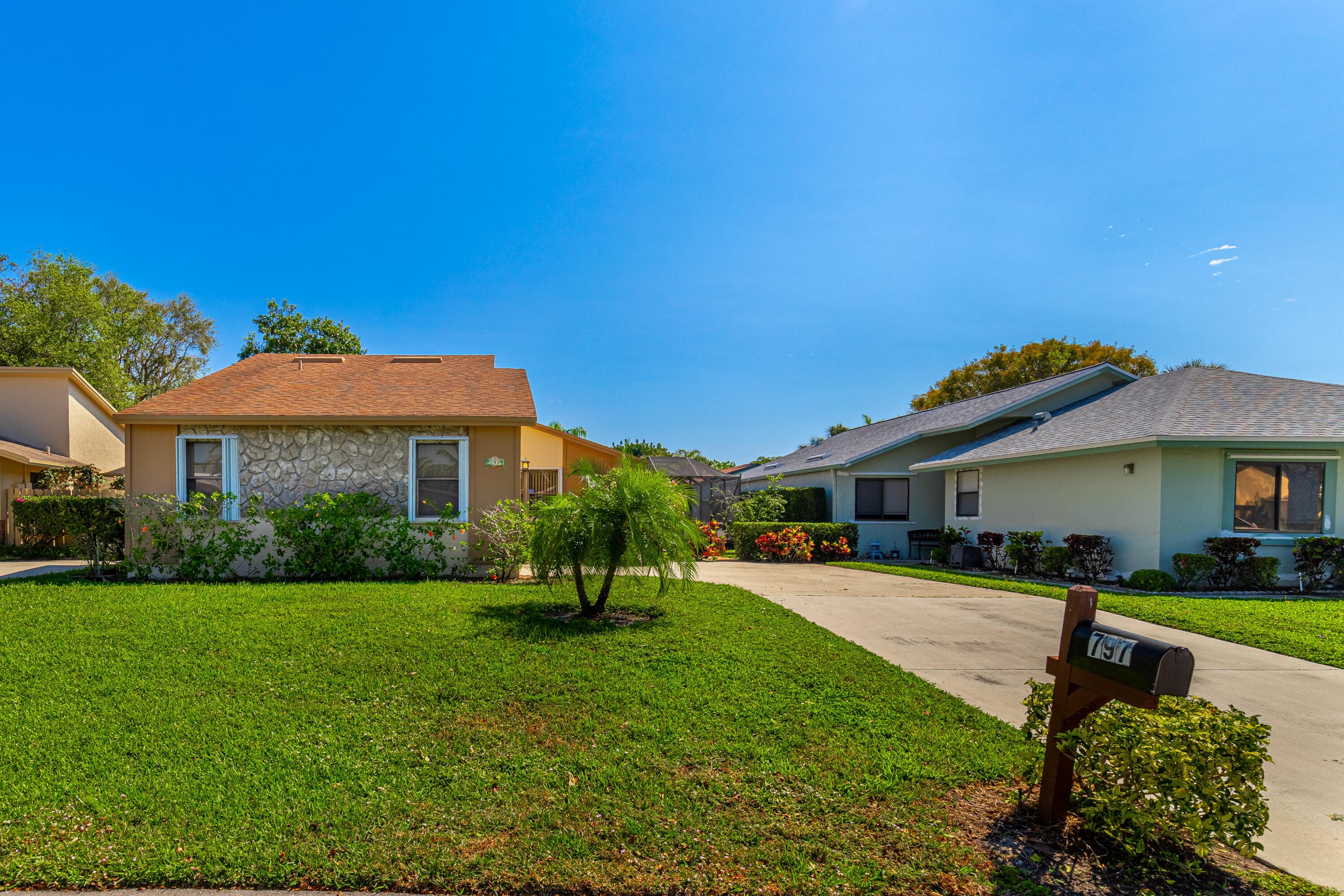 797 NW 32nd Avenue, Delray Beach, FL 33445 — photo 6 of 31
