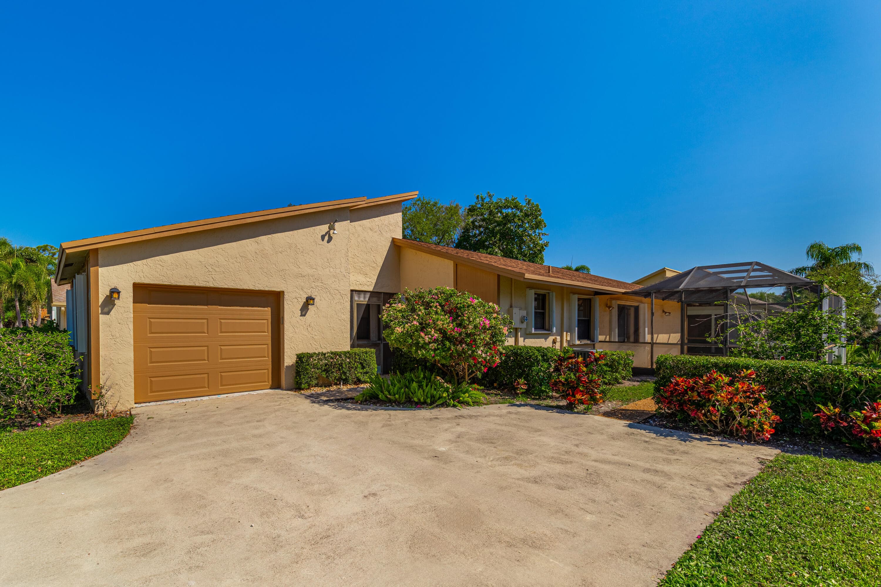 797 NW 32nd Avenue, Delray Beach, FL 33445 — photo 7 of 31