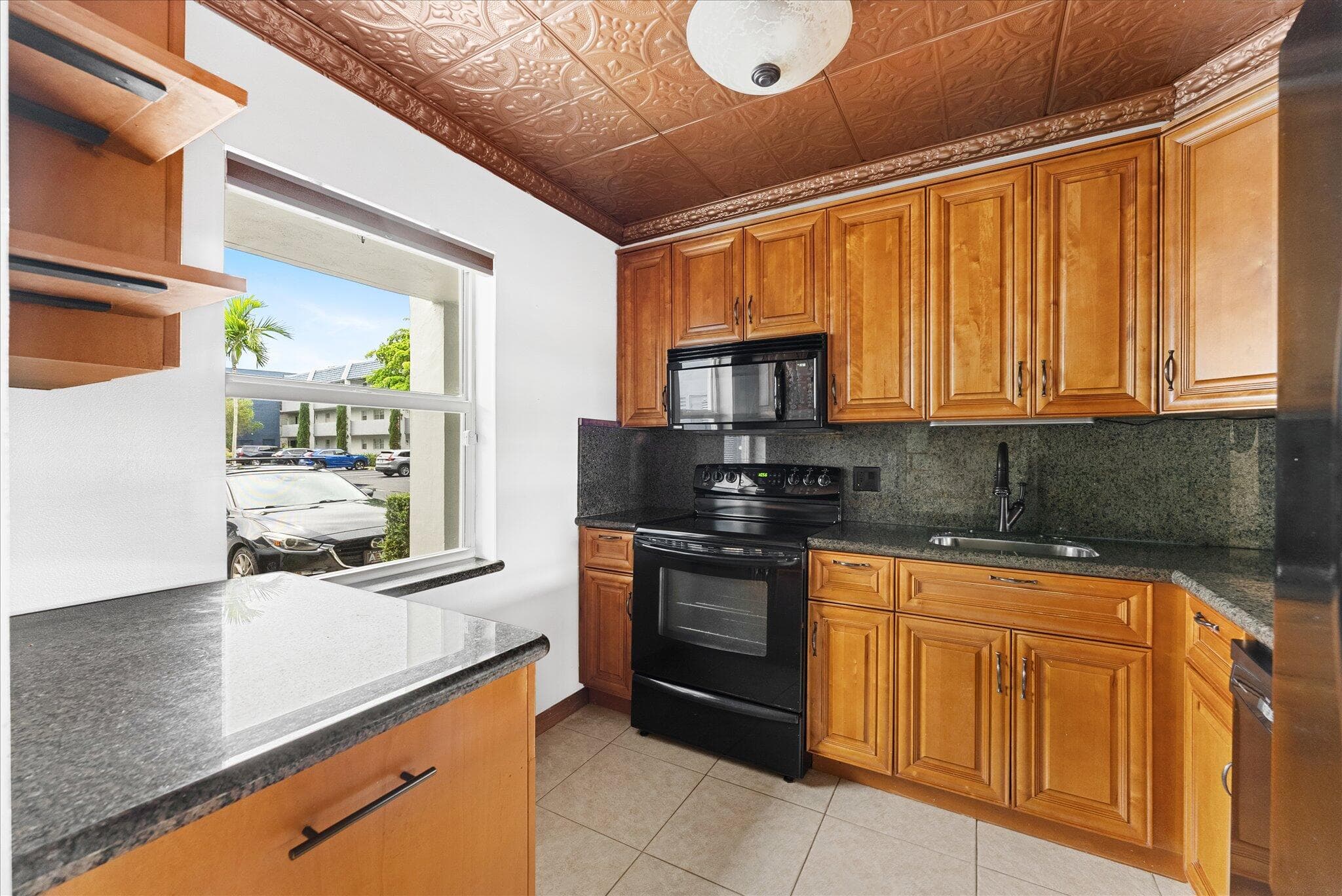7807 Golf Cir Drive 109, Margate, FL 33063 — photo 14 of 29