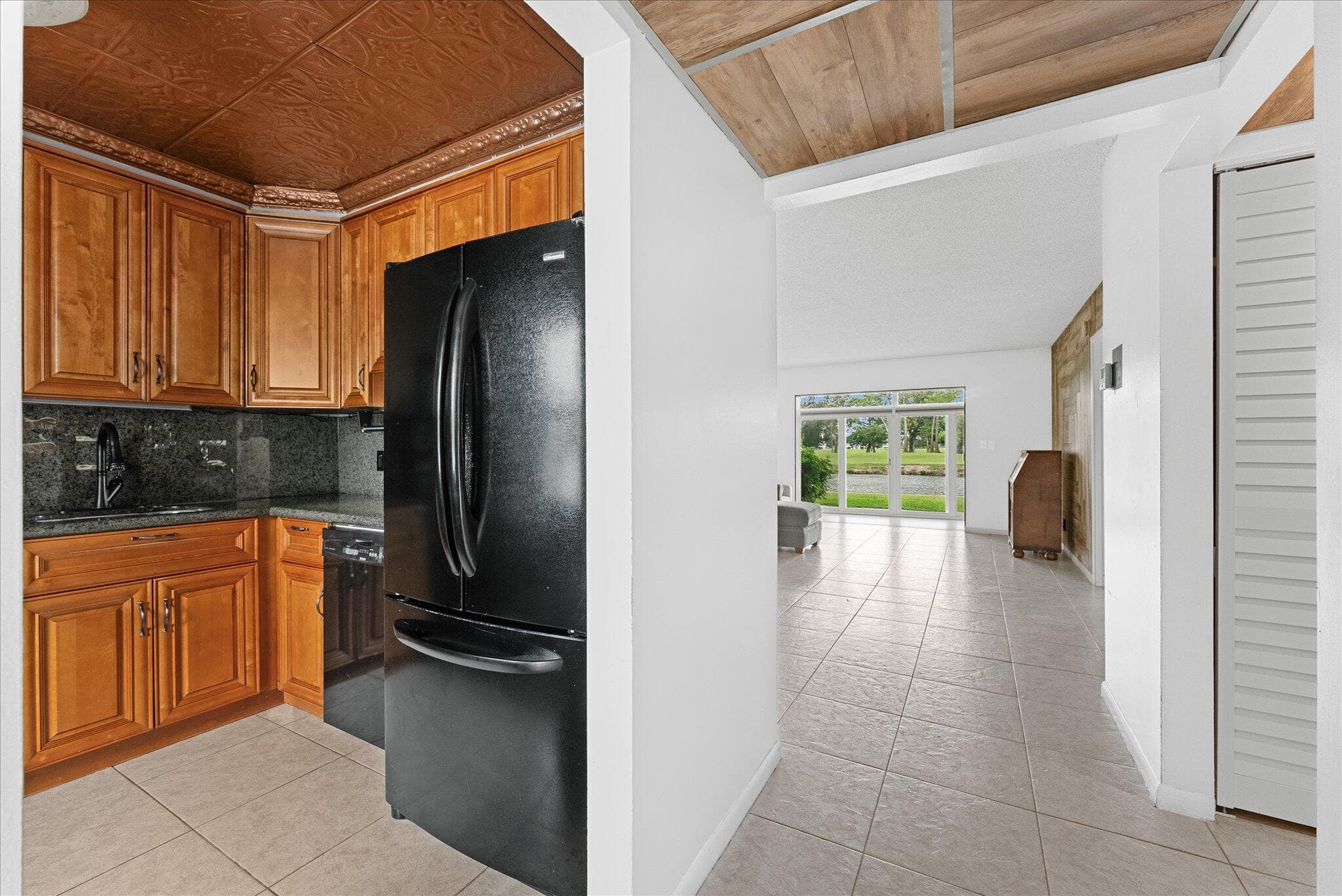 7807 Golf Cir Drive 109, Margate, FL 33063 — photo 17 of 29