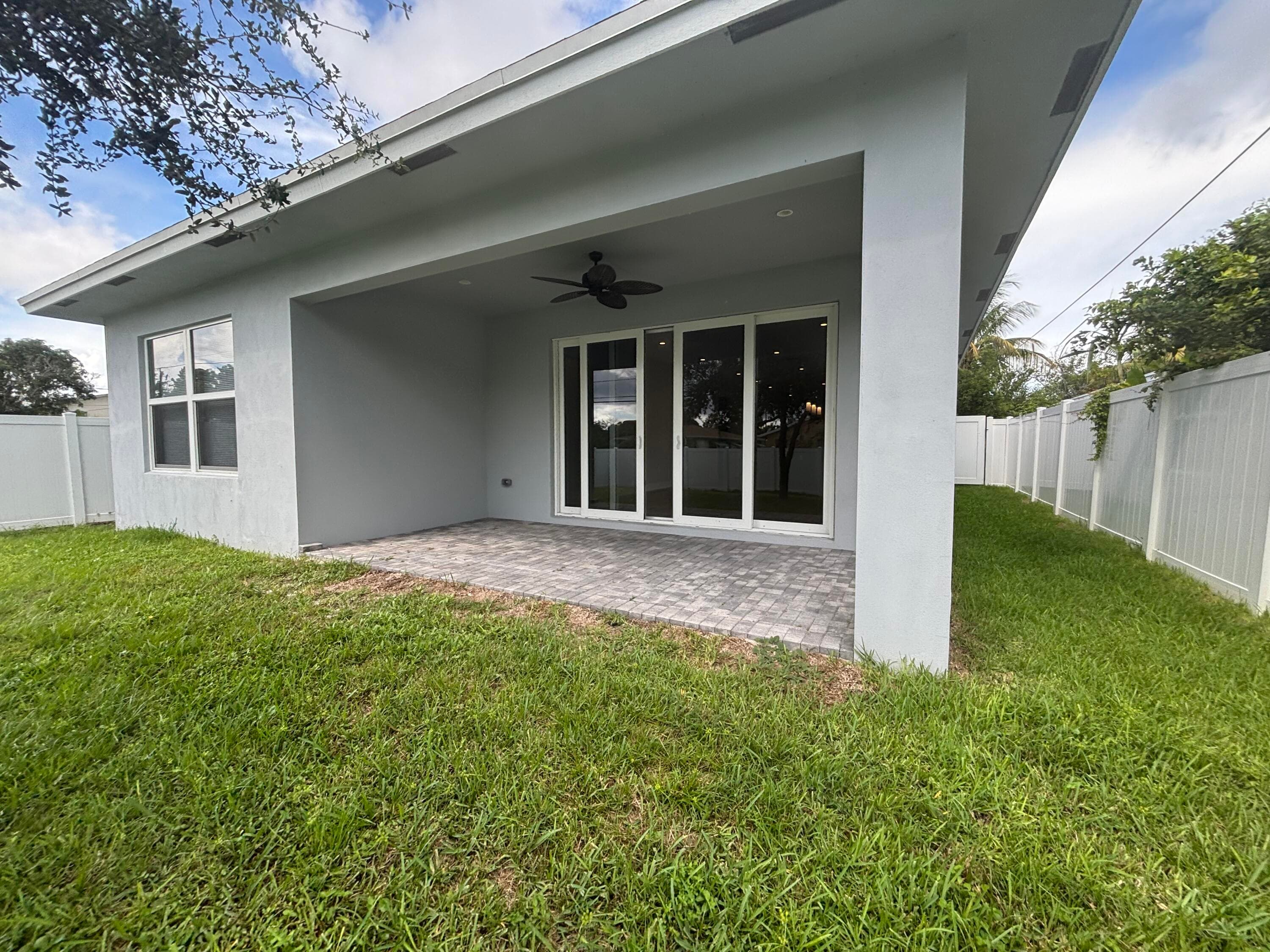 127 NW 9th Avenue, Delray Beach, FL 33444 — photo 24 of 25
