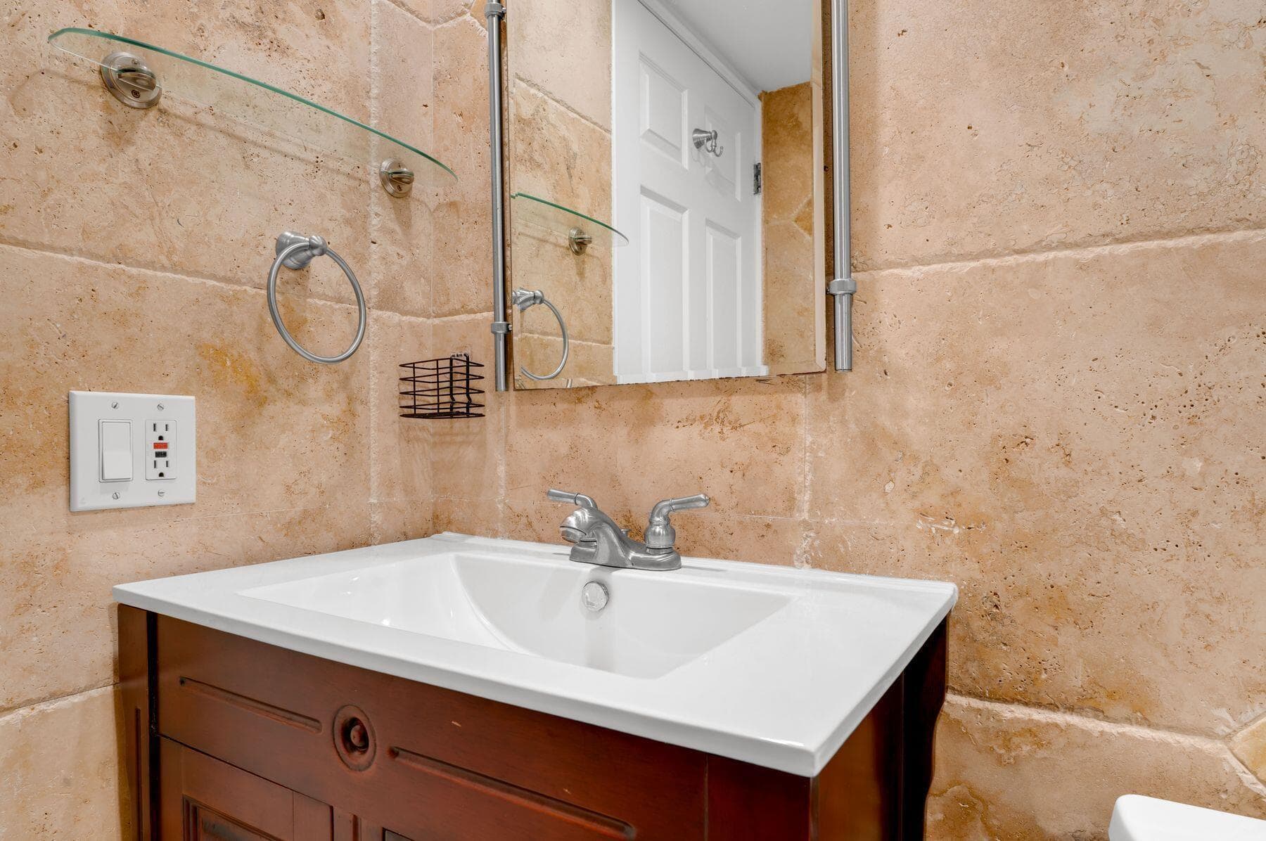 770 Claughton Island Drive, Miami, FL 33131 — photo 14 of 28