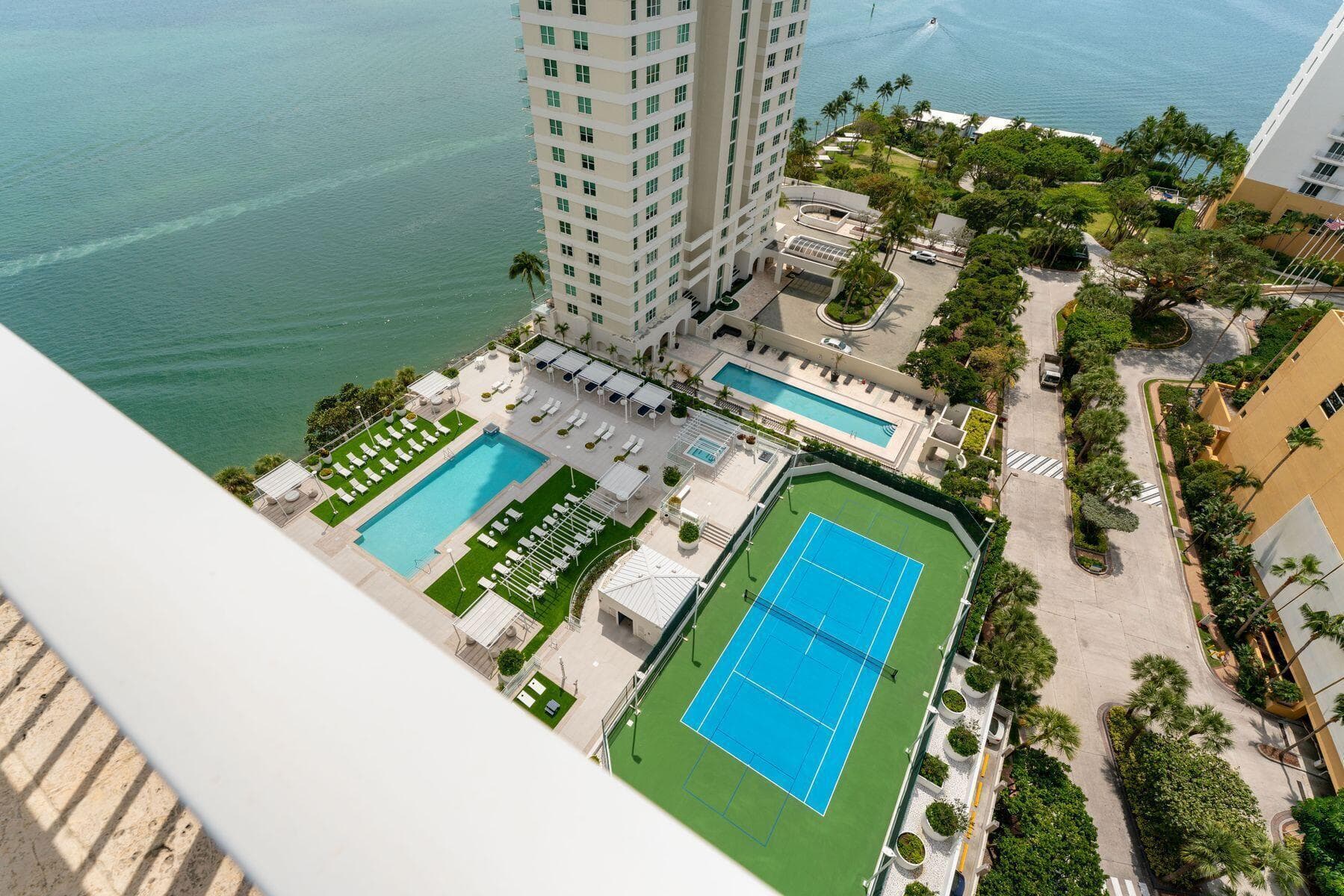770 Claughton Island Drive, Miami, FL 33131 — photo 21 of 28