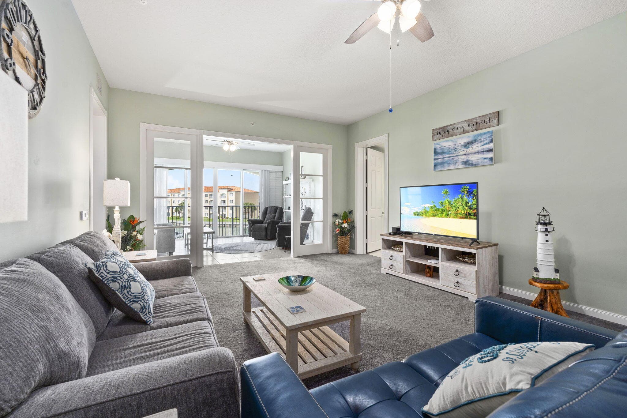 16 Harbour Isle Drive W 303, Fort Pierce, FL 34949 — photo 4 of 25