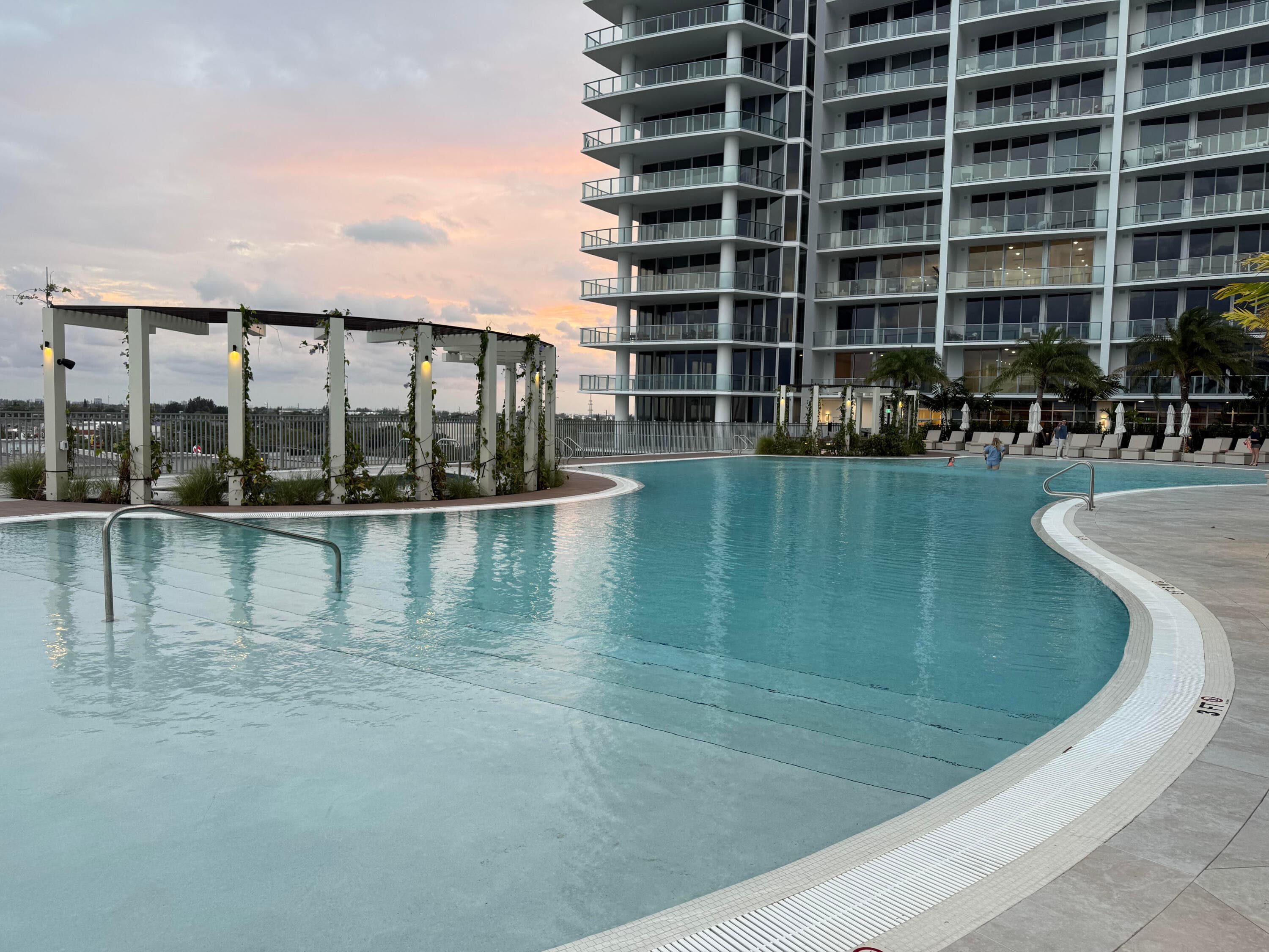 220 Lake Shore Drive Unit 1505, Lake Park, FL 33403 — photo 2 of 2