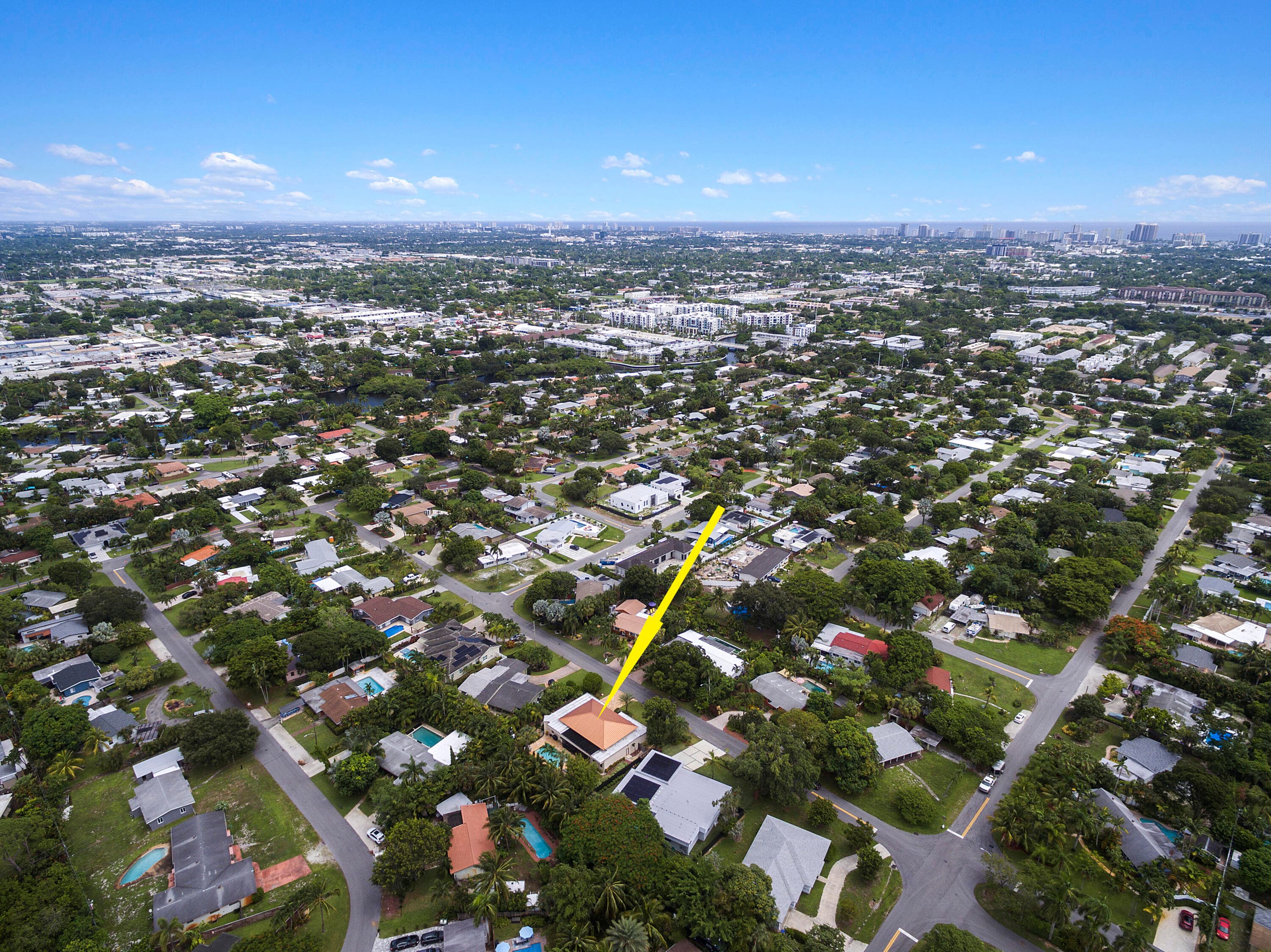 2701 NE 2nd Avenue, Wilton Manors, FL 33334 — photo 33 of 34