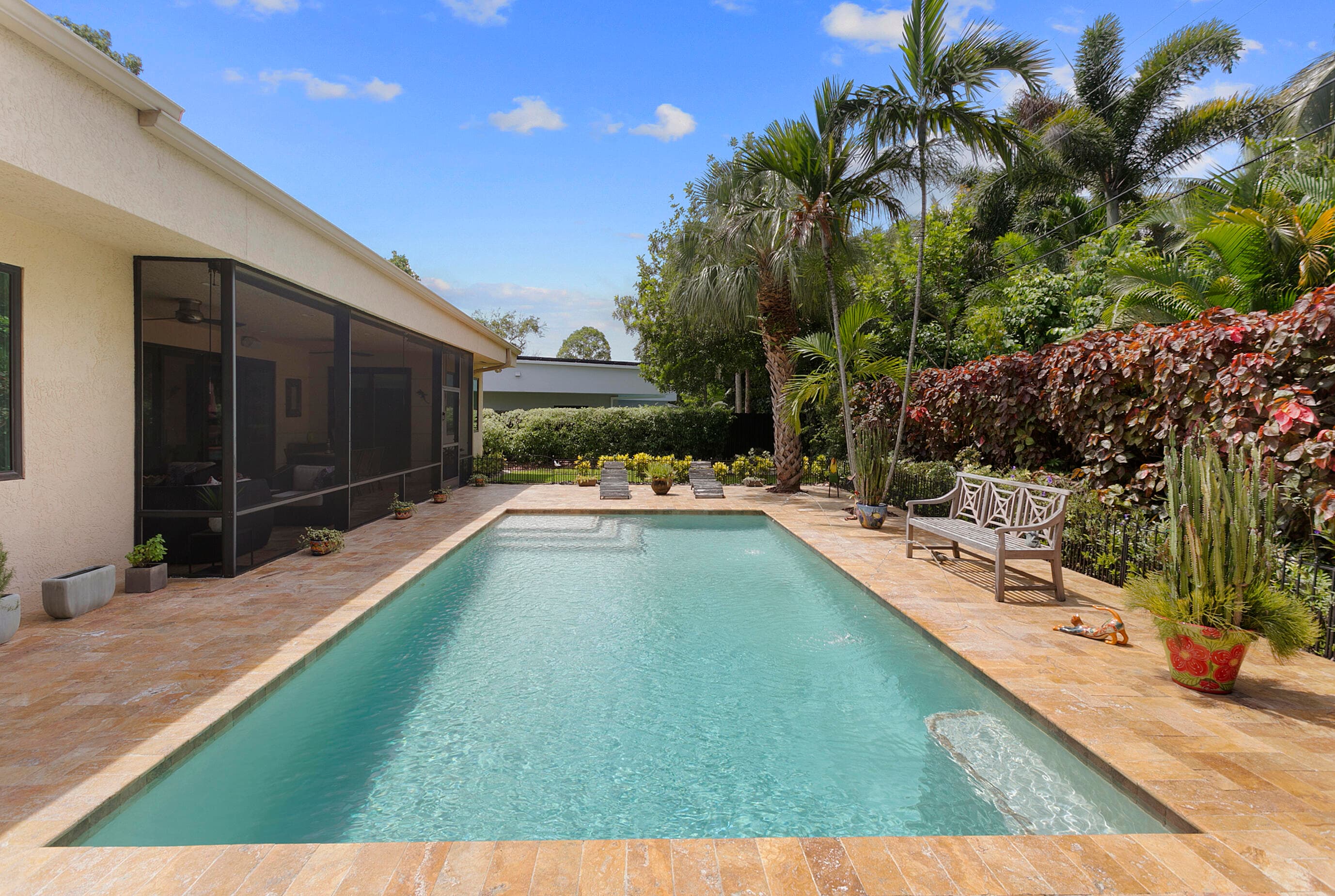 2701 NE 2nd Avenue, Wilton Manors, FL 33334 — photo 12 of 34