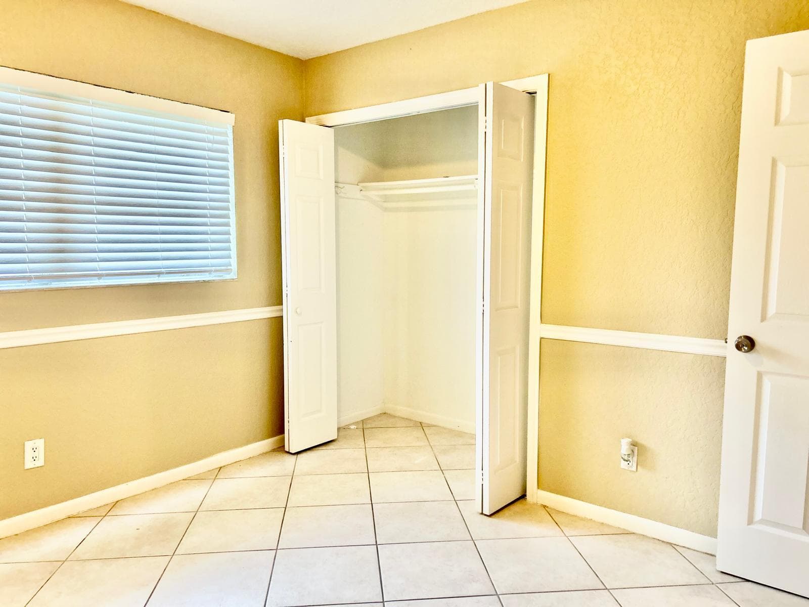 222 NW 92nd Terrace, Coral Springs, FL 33071 — photo 11 of 22