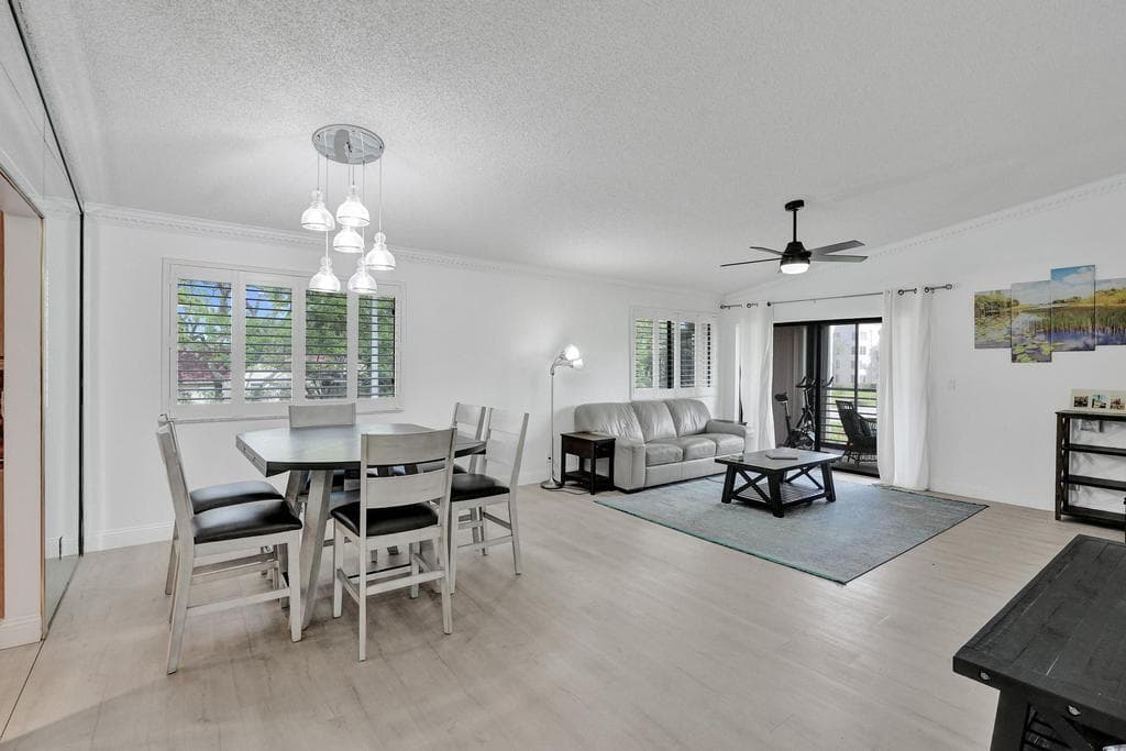 9361 SW 23rd Street 3203, Davie, FL 33324 — photo 4 of 31