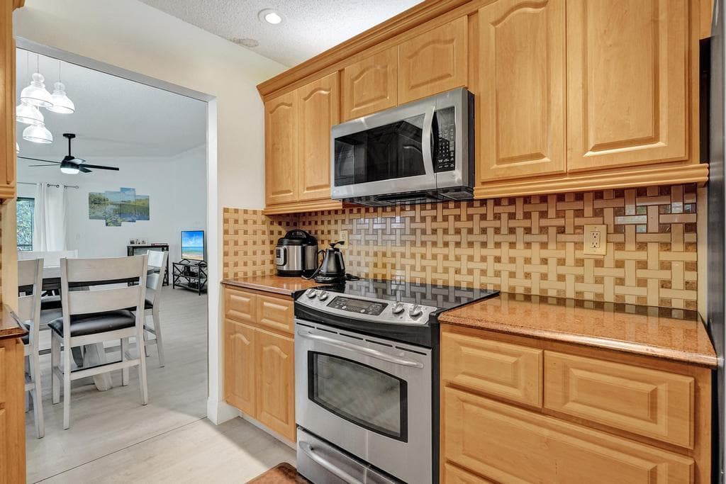 9361 SW 23rd Street 3203, Davie, FL 33324 — photo 14 of 31
