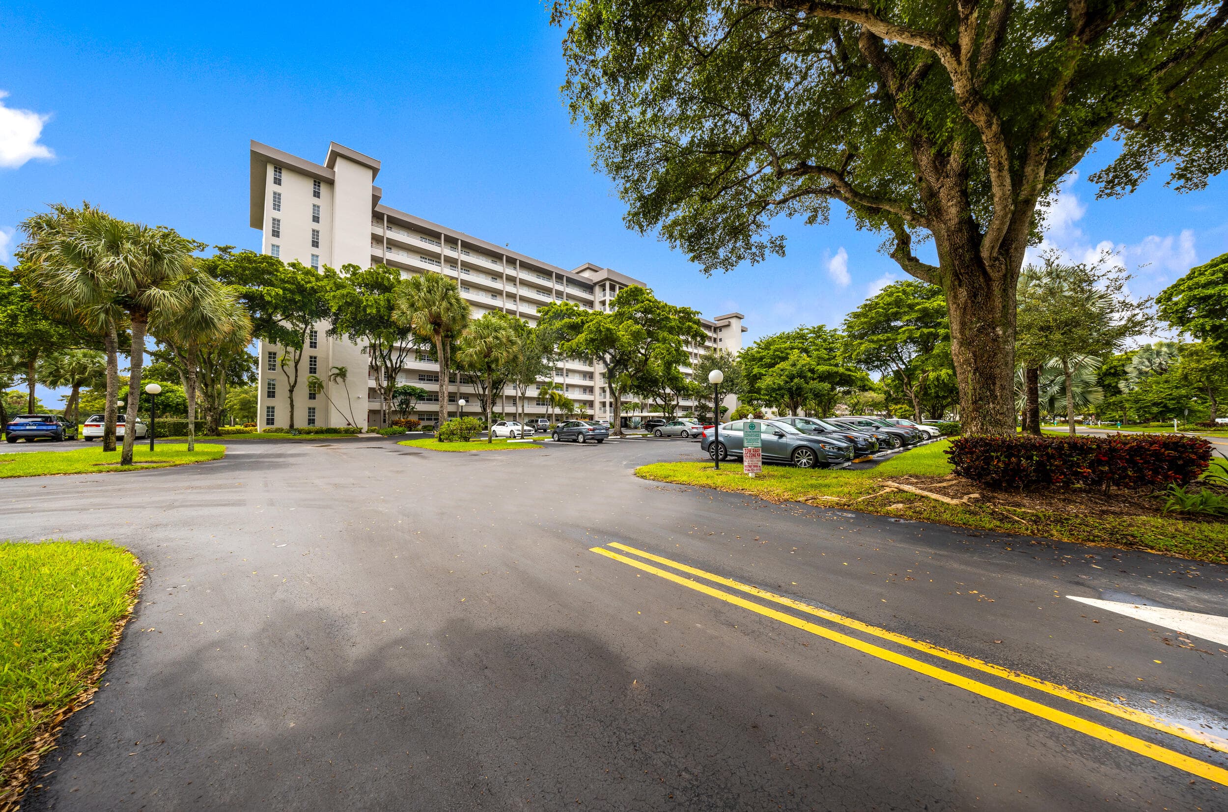 575 Oaks Lane 1009, Pompano Beach, FL 33069 — photo 26 of 26