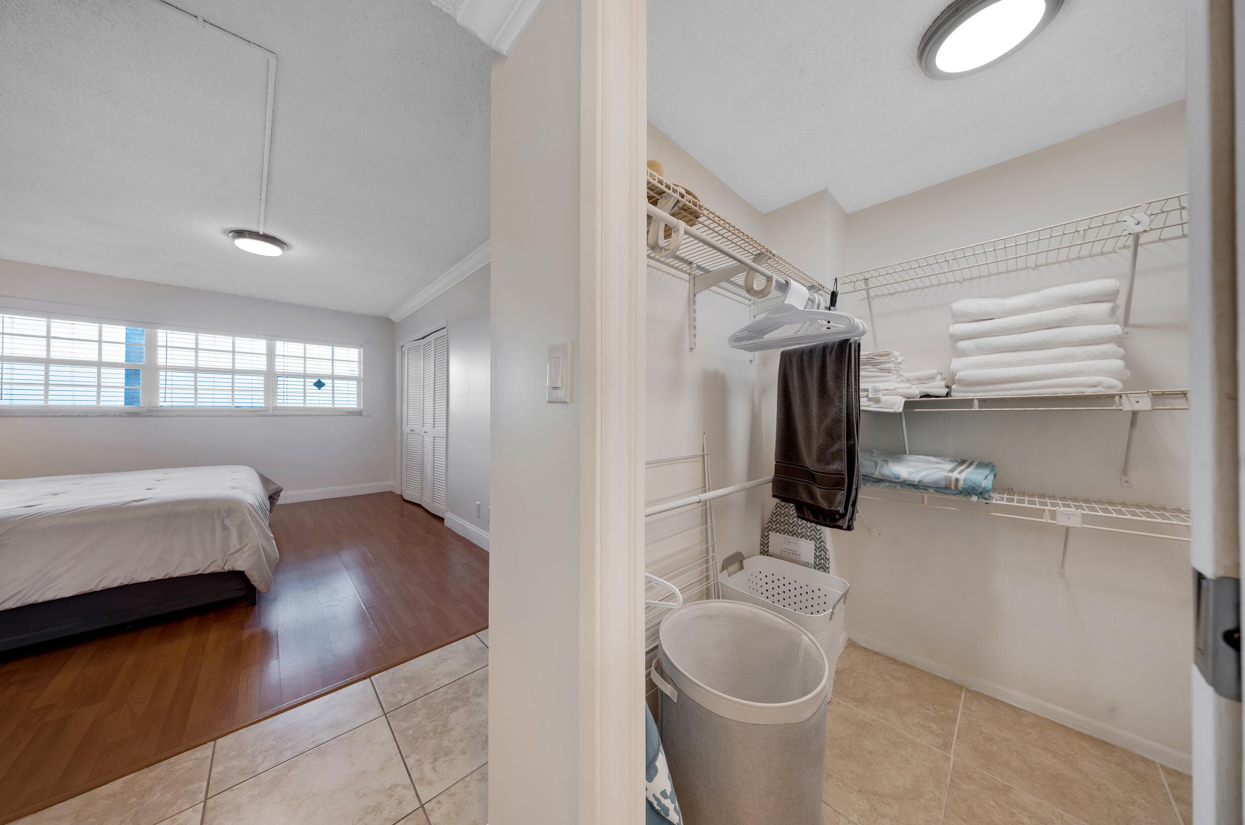 575 Oaks Lane 1009, Pompano Beach, FL 33069 — photo 15 of 26