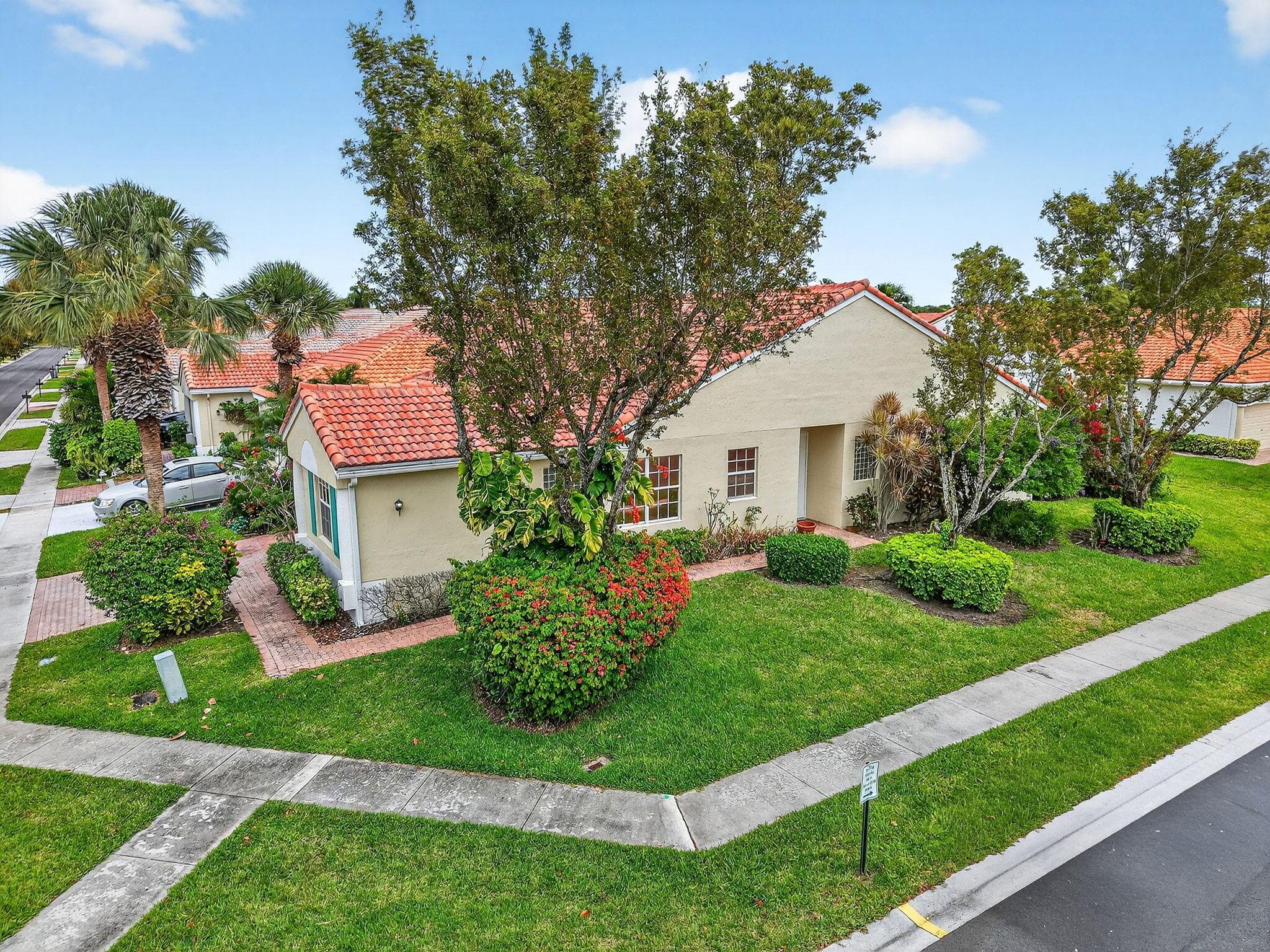 6276 Heliconia Road, Delray Beach, FL 33484 — photo 2 of 31