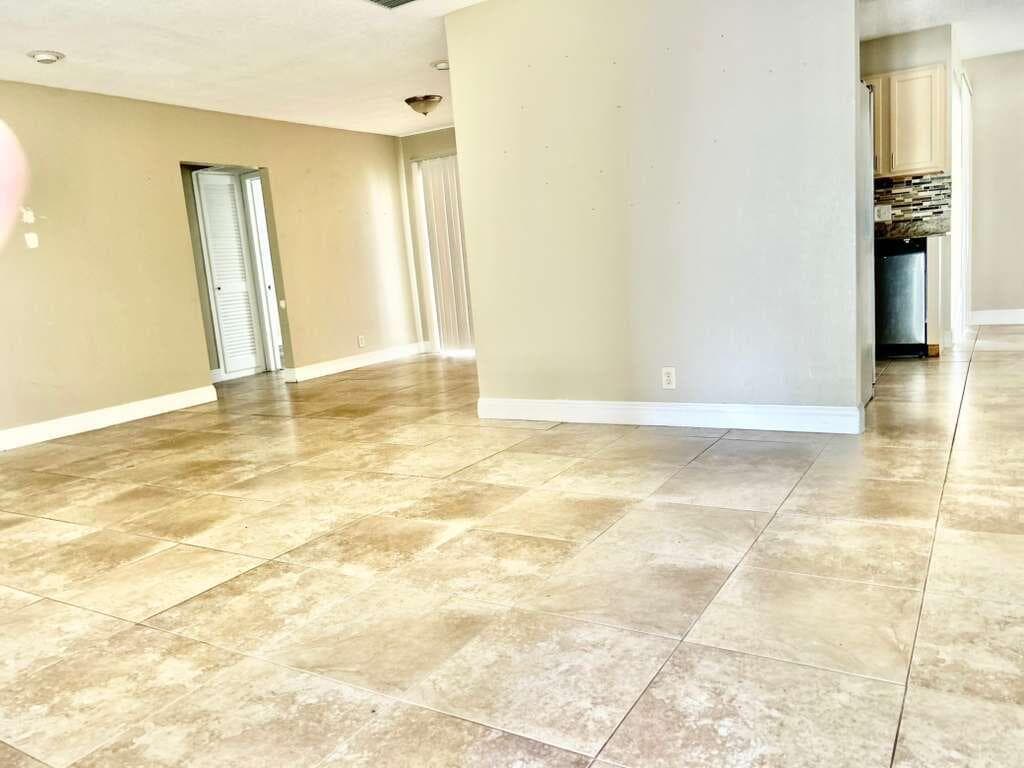 7608 NW 43rd Court, Coral Springs, FL 33065 — photo 4 of 20