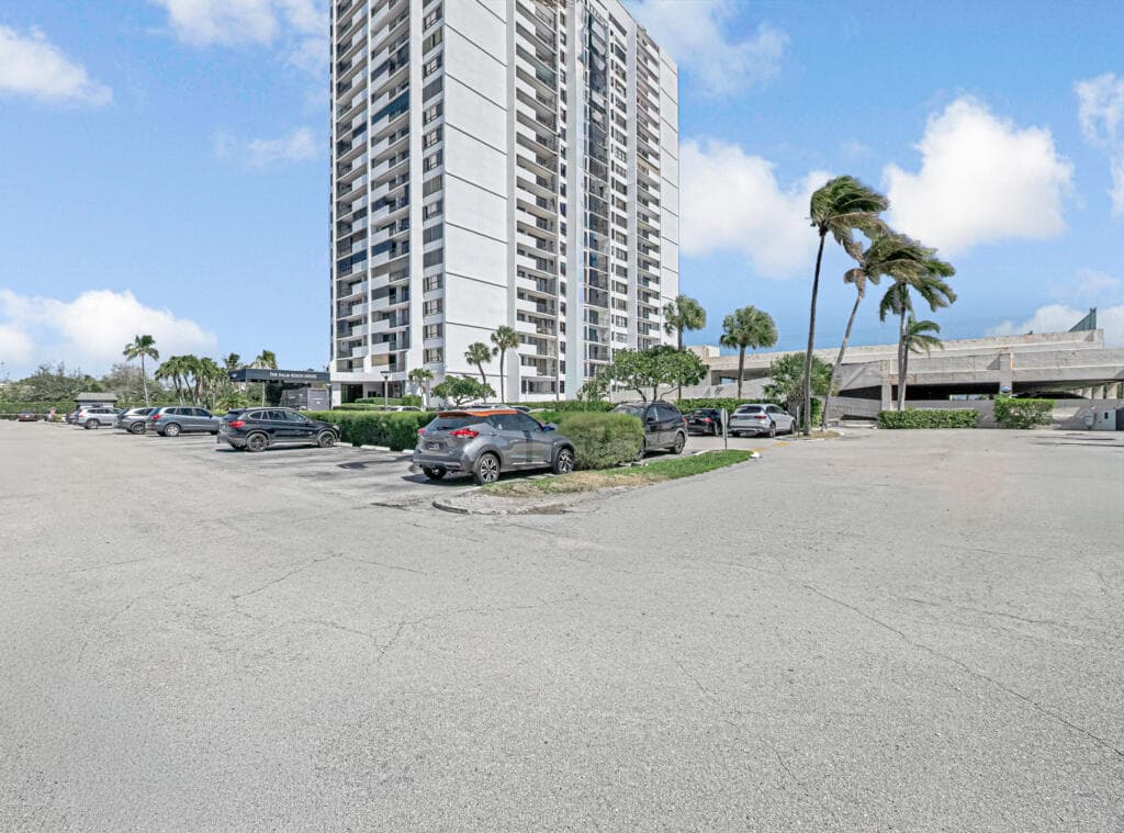 5600 N Flagler Drive 804, West Palm Beach, FL 33407 — photo 25 of 38