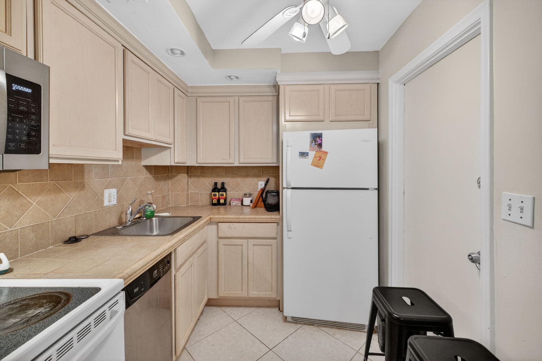 12 NE 19th Court 118a, Wilton Manors, FL 33305 — photo 14 of 49
