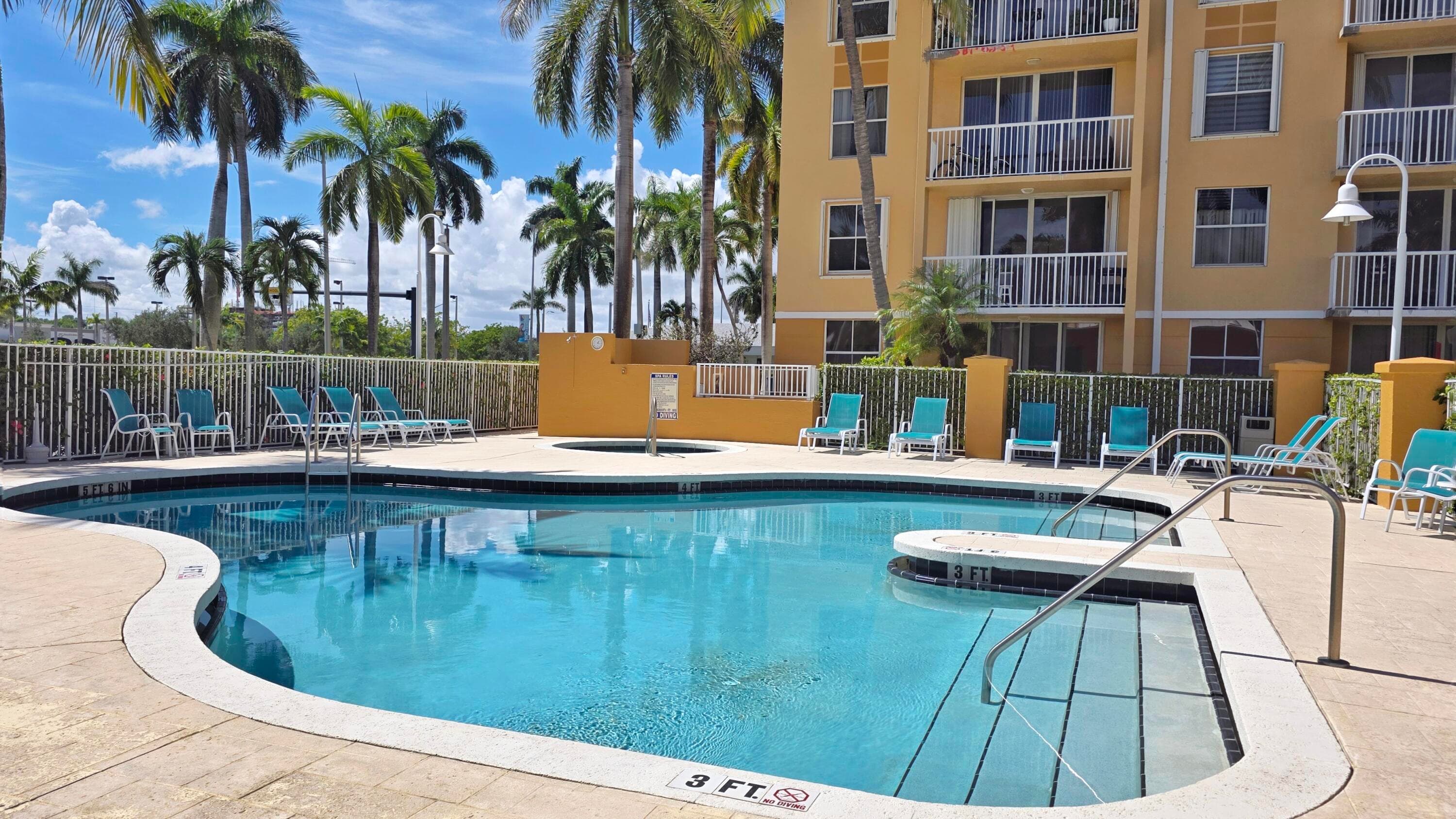 1341 SE 3rd Avenue 307, Dania Beach, FL 33004 — photo 25 of 32