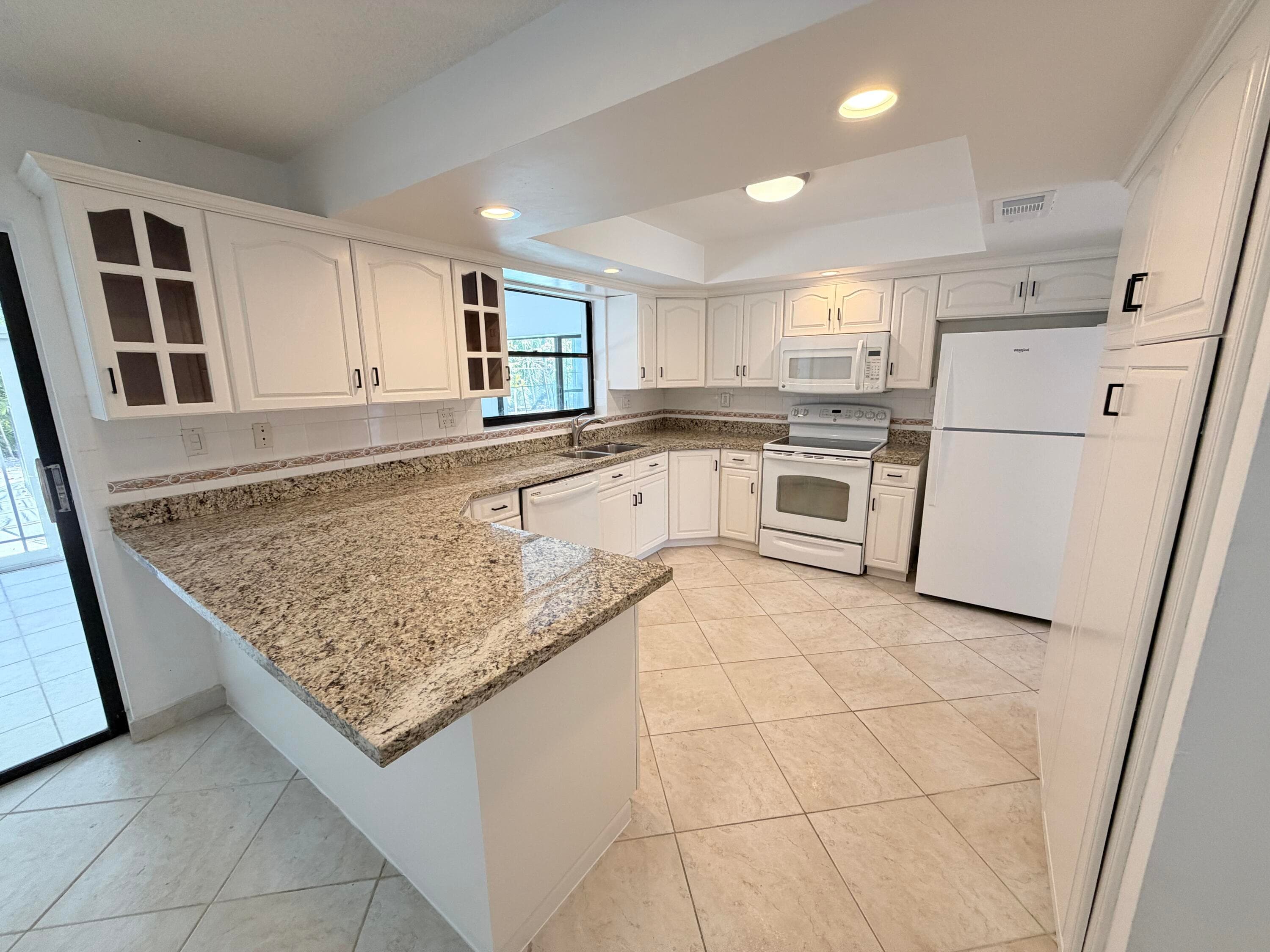 10321 SW 116th Avenue, Miami, FL 33176 — photo 47 of 64