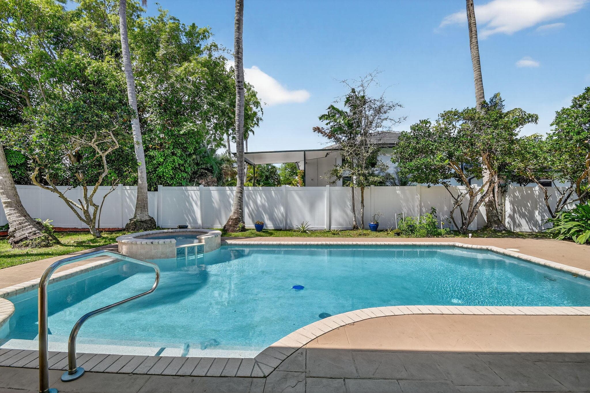 7249 NE Bay Harbour Avenue, Boca Raton, FL 33487 — photo 43 of 59