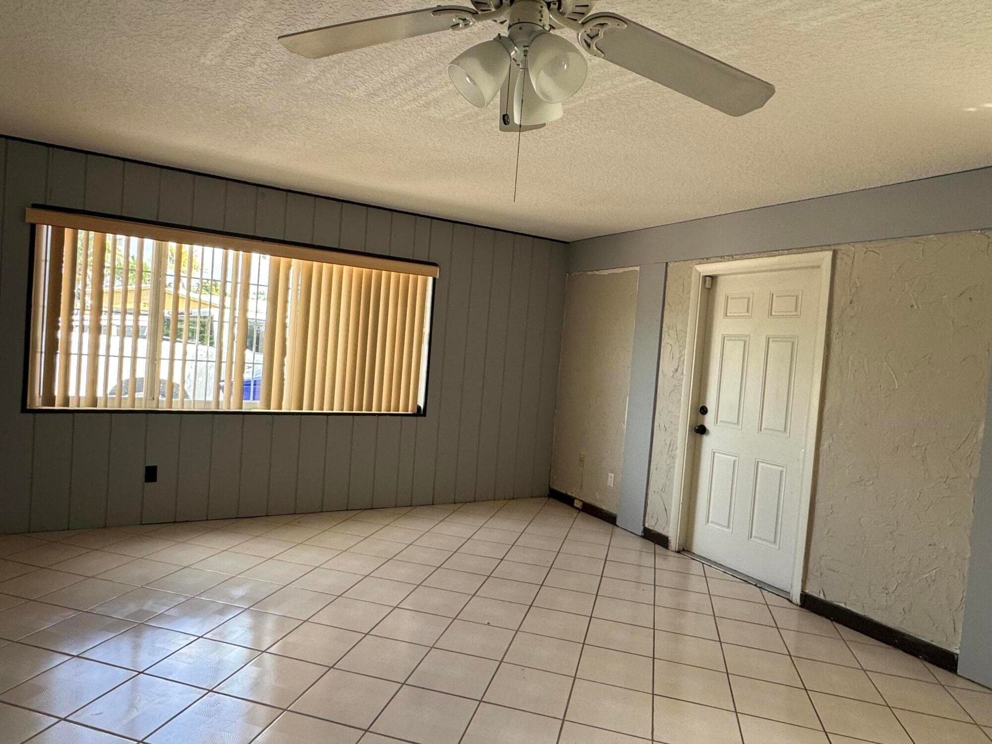 2180 NW 93rd Avenue, Pembroke Pines, FL 33024 — photo 16 of 21