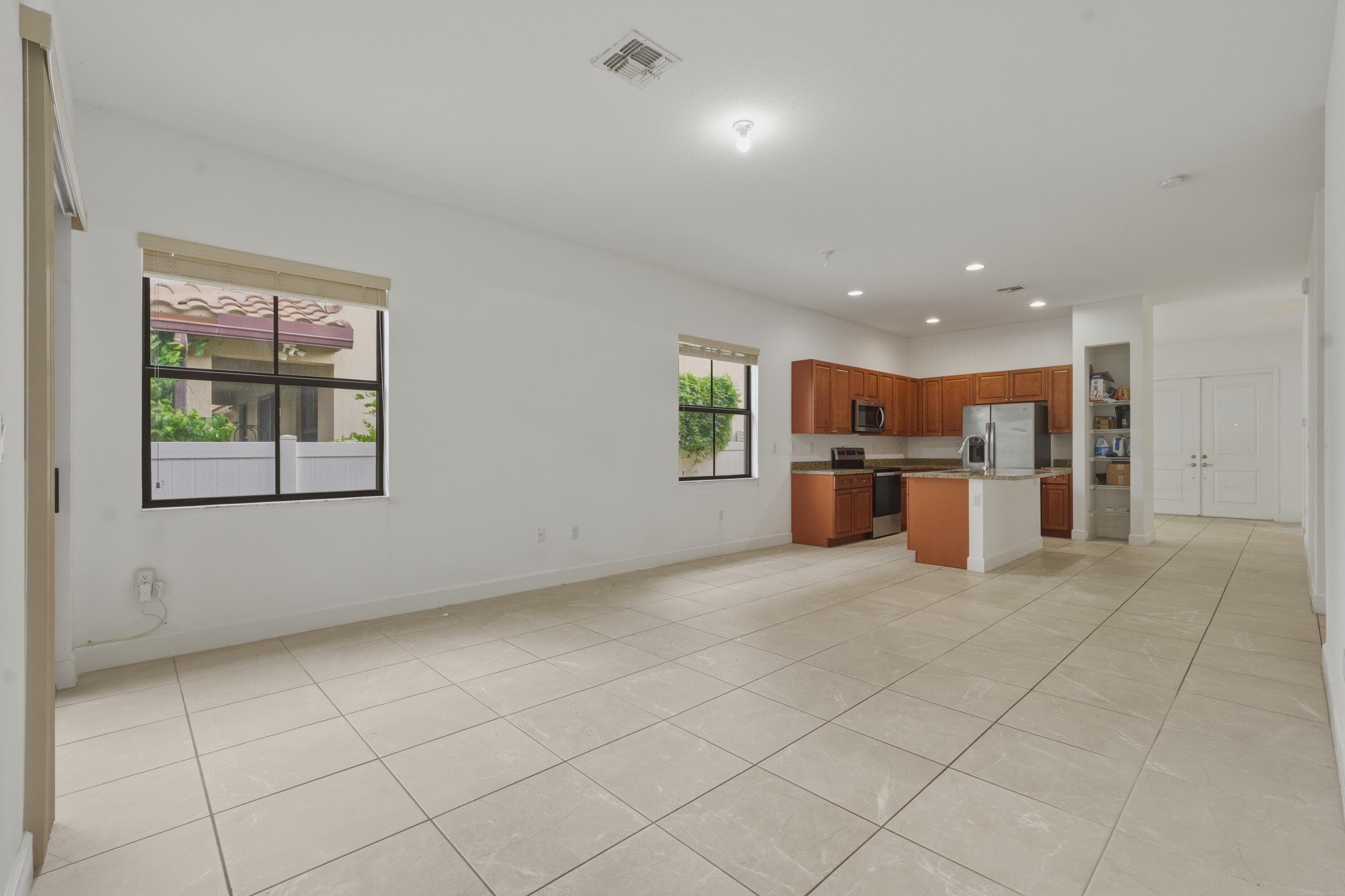 5105 NW 51st Terrace, Tamarac, FL 33319 — photo 6 of 17