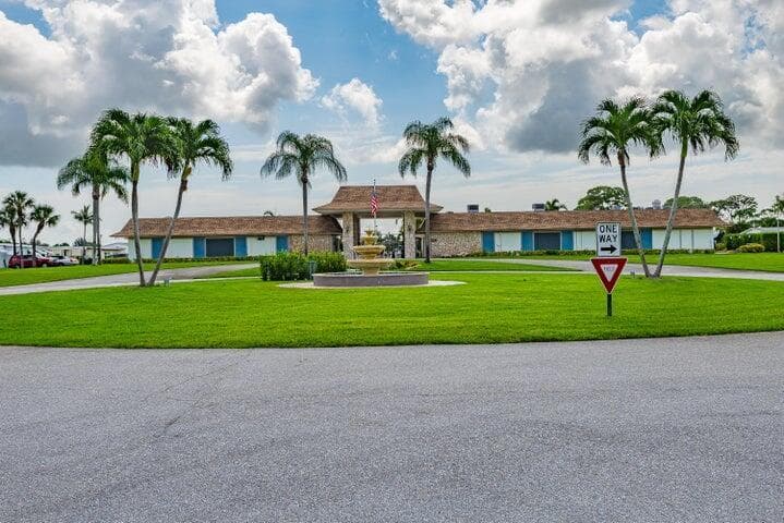 18007 Huapi Bay, Boynton Beach, FL 33436 — photo 21 of 27