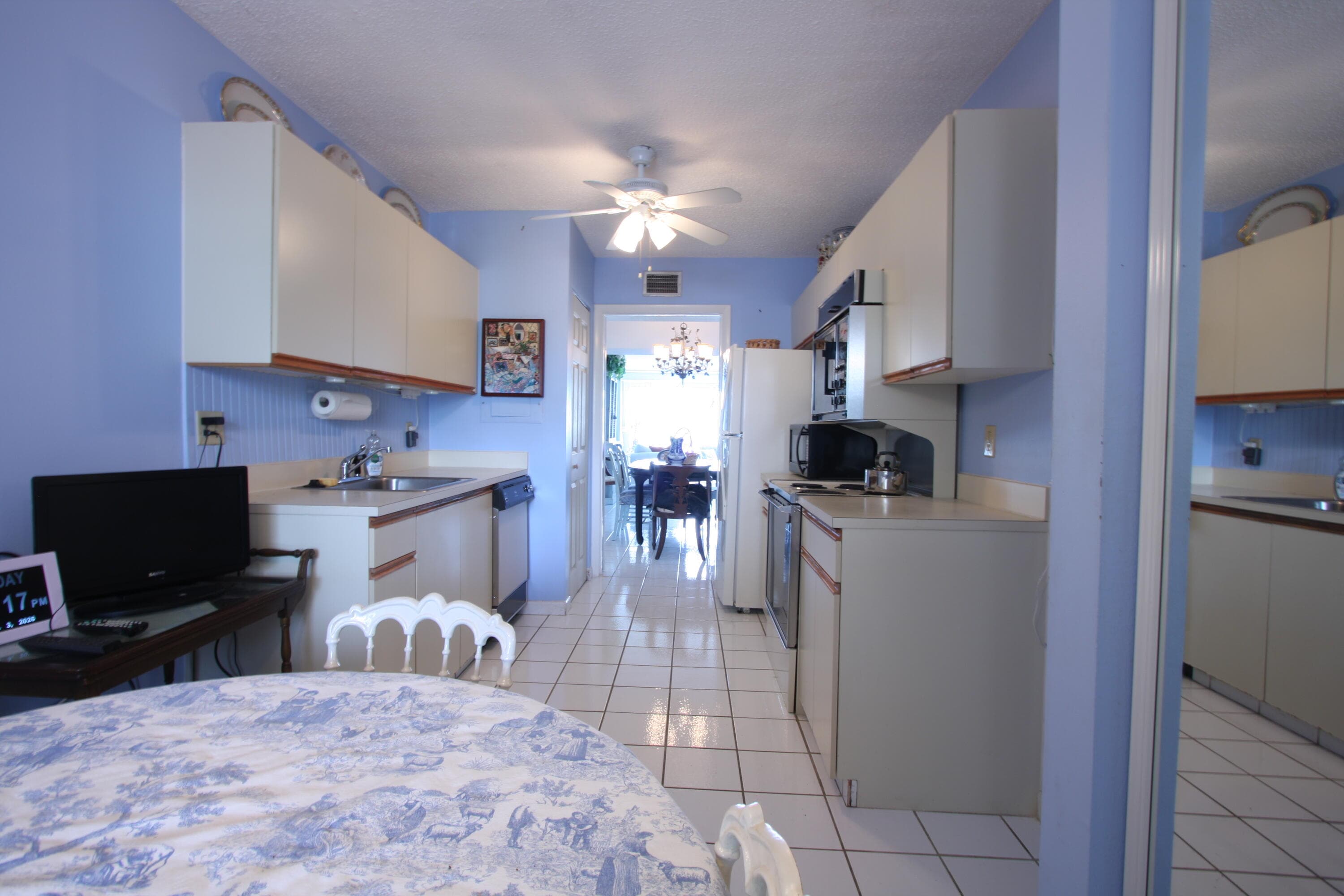 6768 N 10th Avenue N 303, Lake Worth, FL 33467 — photo 3 of 29