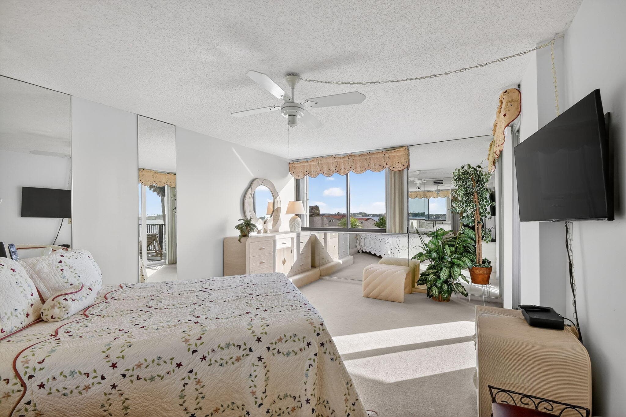8200 Lakeshore Drive 507, Hypoluxo, FL 33462 — photo 33 of 58