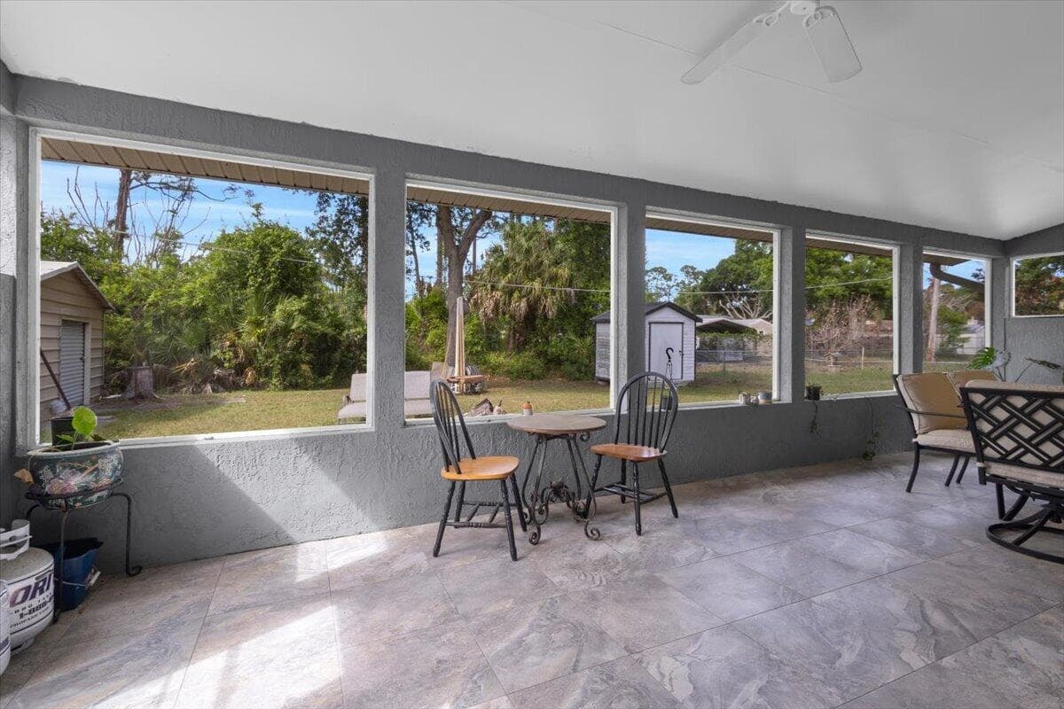 7202 Kenwood Road, Fort Pierce, FL 34951 — photo 18 of 25