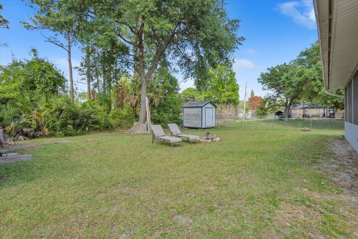 7202 Kenwood Road, Fort Pierce, FL 34951 — photo 23 of 25