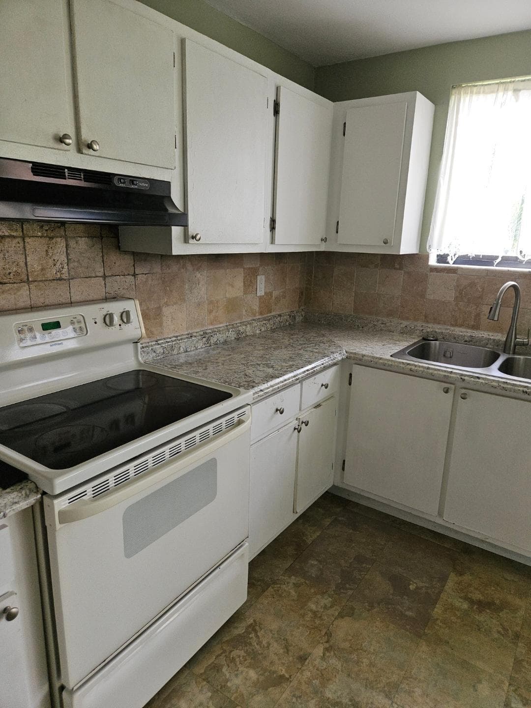 5981 Via Vermilya 203, Lake Worth, FL 33462 — photo 12 of 17