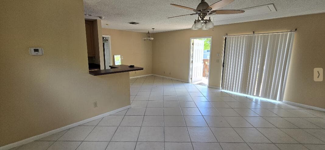 1 Crossings Circle F, Boynton Beach, FL 33435 — photo 3 of 11