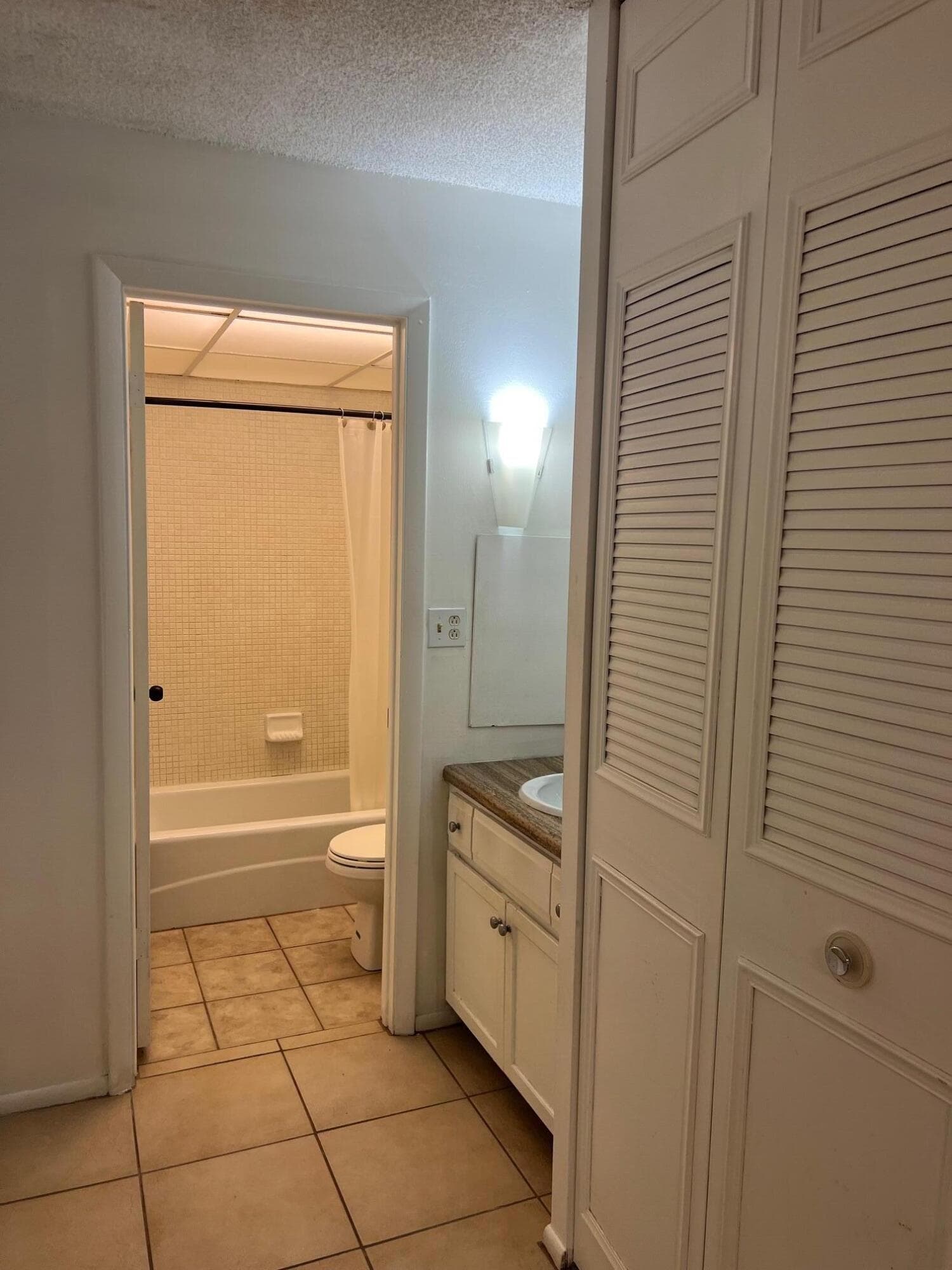 3660 Inverrary Drive 3c, Lauderhill, FL 33319 — photo 9 of 10