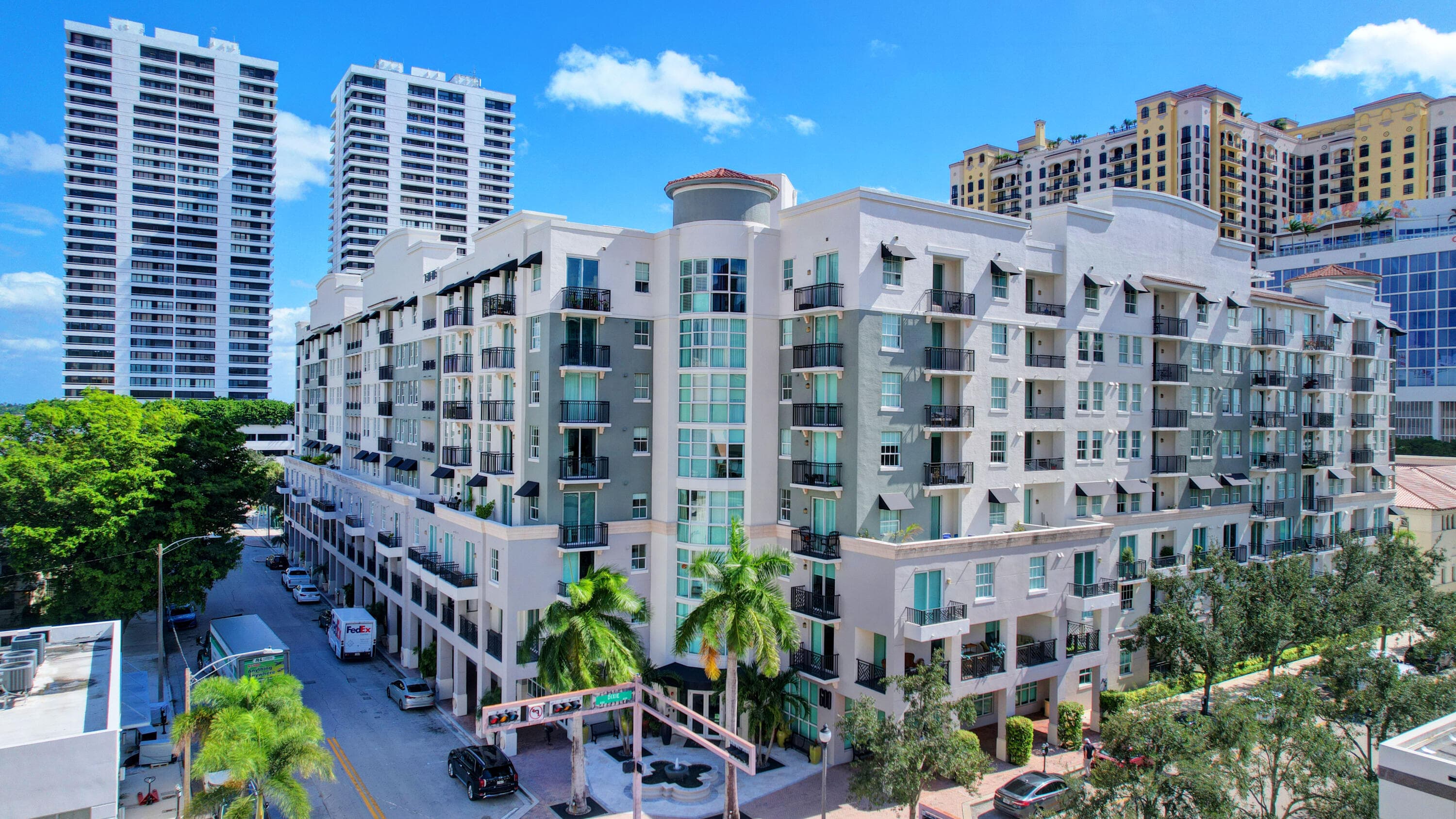 600 S Dixie Highway 534, West Palm Beach, FL 33401 — photo 1 of 42
