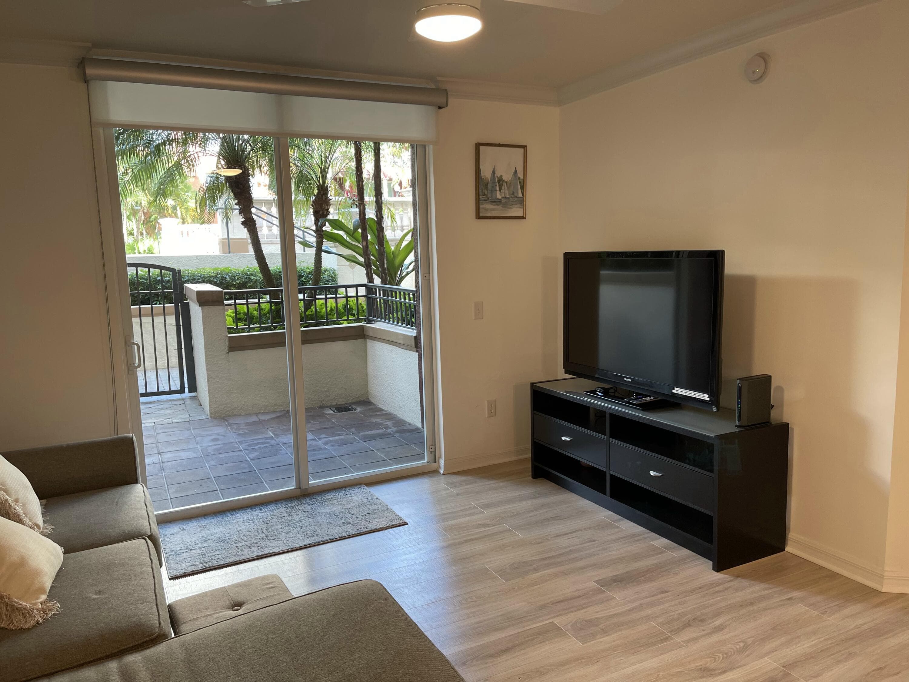 600 S Dixie Highway 534, West Palm Beach, FL 33401 — photo 9 of 42