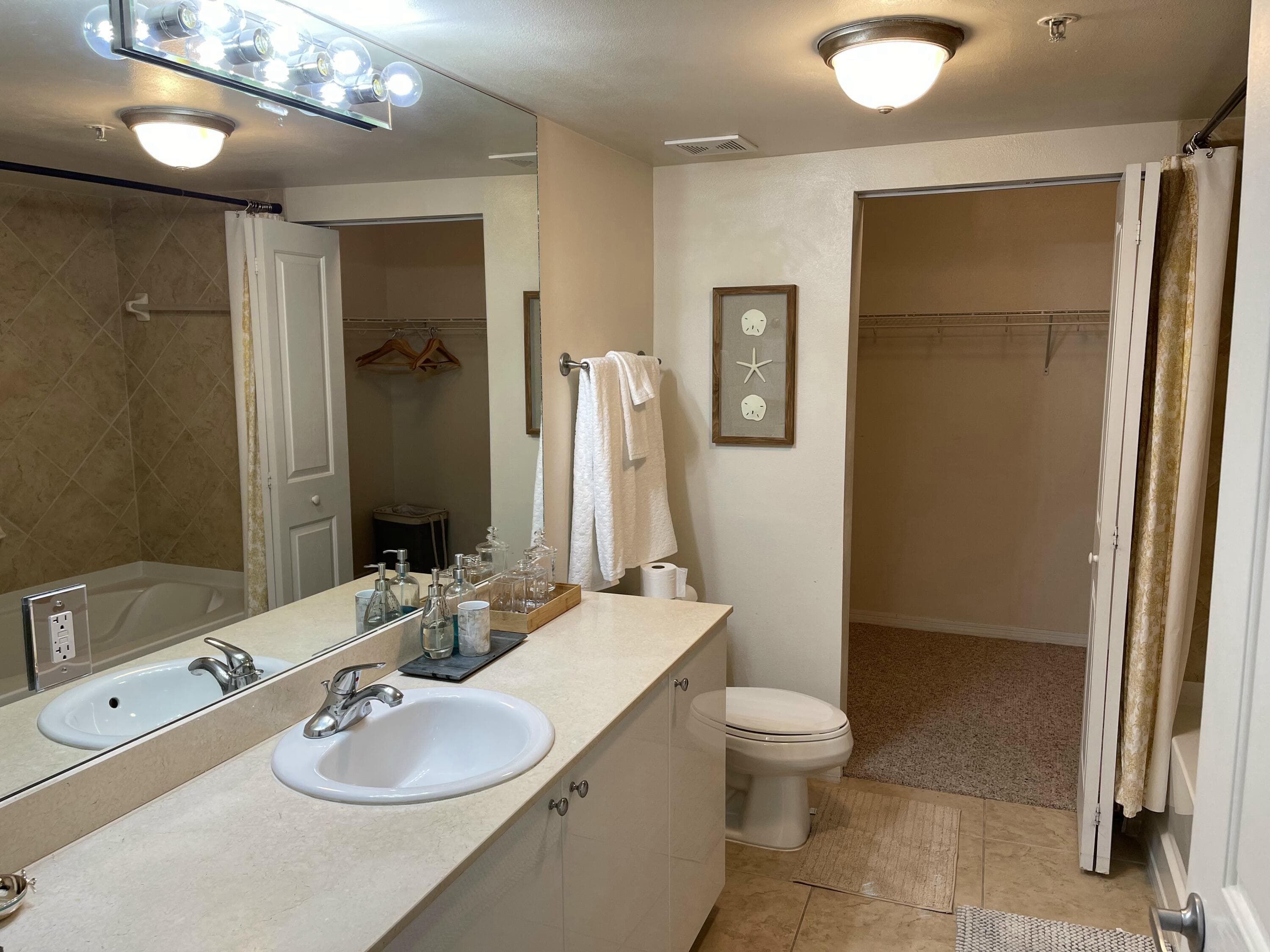 600 S Dixie Highway 534, West Palm Beach, FL 33401 — photo 14 of 42