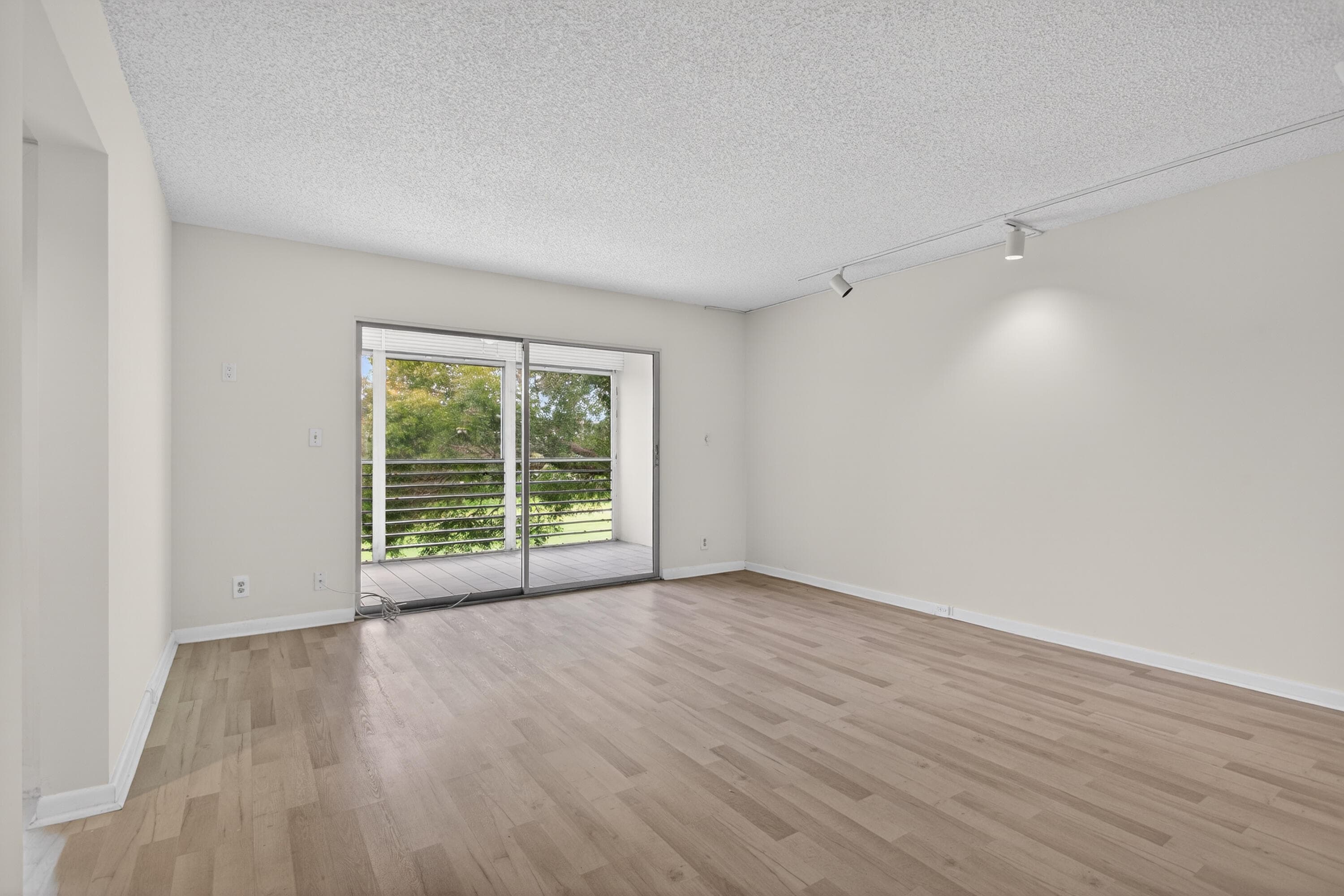 3306 Aruba Way E3, Coconut Creek, FL 33066 — photo 18 of 52